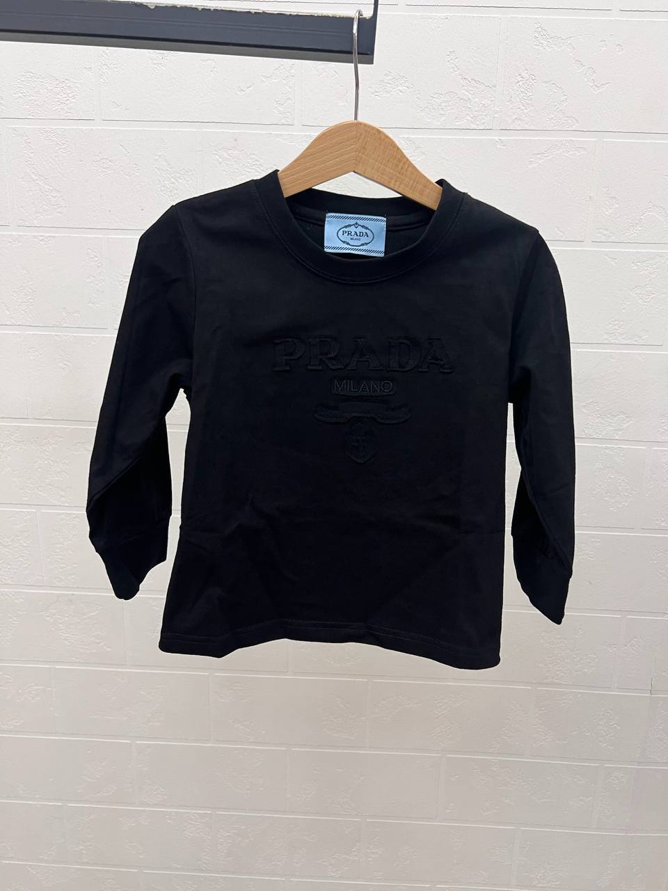 Лонгслив Prada премиальный BP-52417 Лонгслив Prada премиальный BP-52417