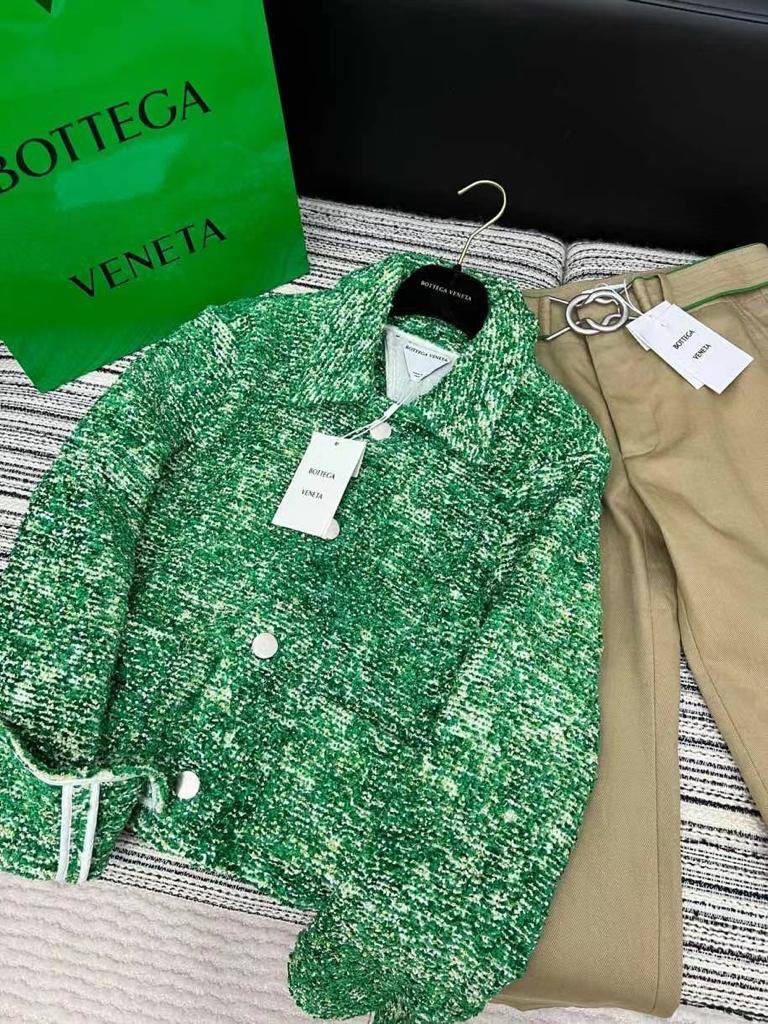 Жакет трендовый Bottega Veneta BP-17779 Жакет трендовый Bottega Veneta BP-17779