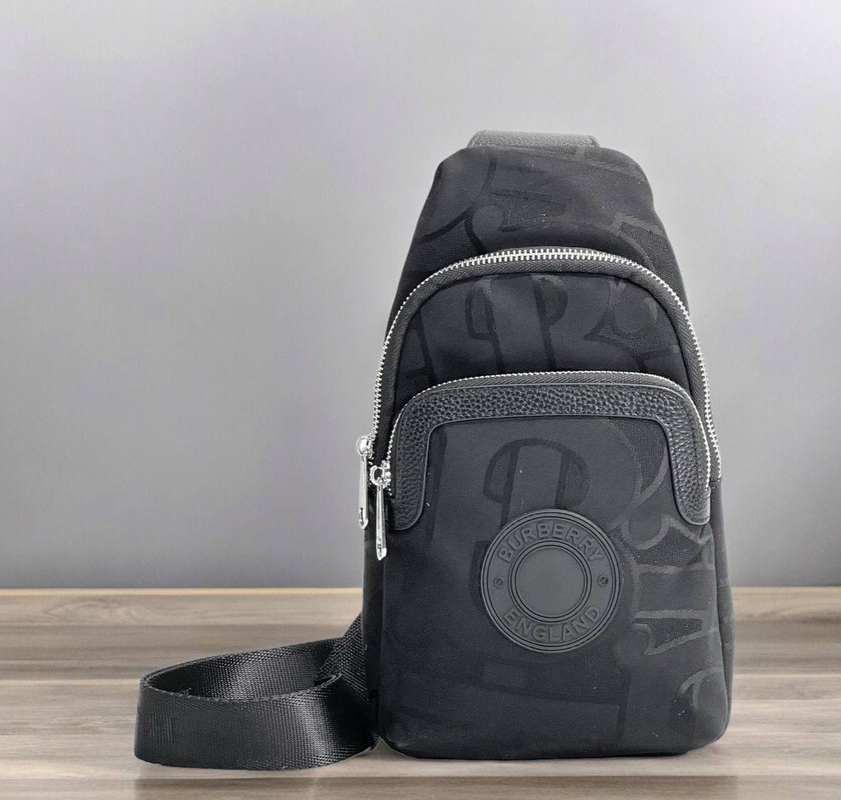 Премиум слинг Burberry BP-51279 Премиум слинг Burberry BP-51279