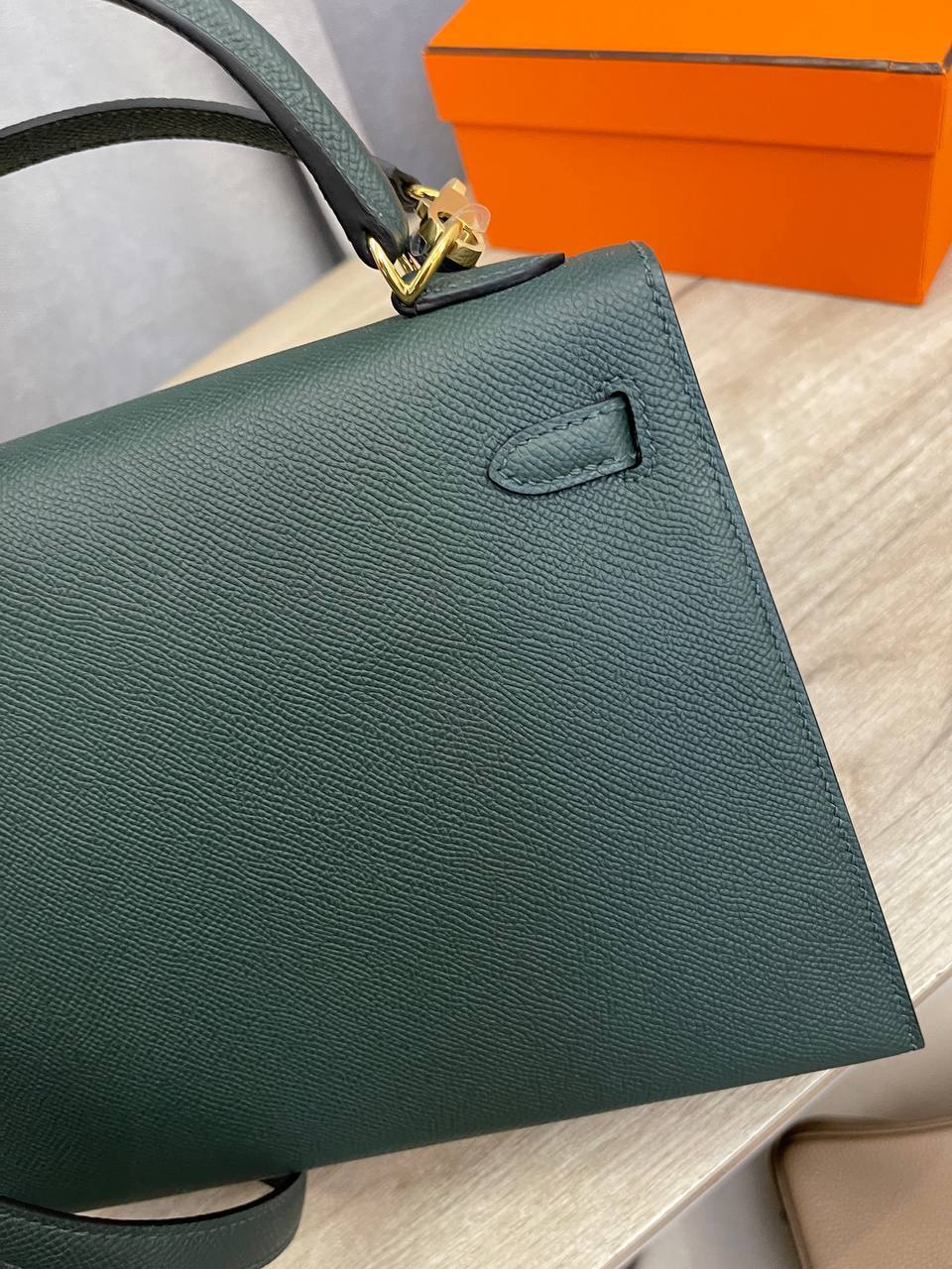 Коллекционная Kelly сумка, женская, PHW, Epsom leather 25 Hermes BP-53384 Коллекционная Kelly сумка, женская, PHW, Epsom leather 25 Hermes BP-53384