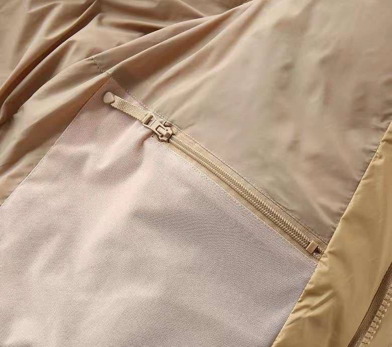 Пуховик Burberry BP-23137 со съемным рукавом Пуховик Burberry BP-23137 со съемным рукавом