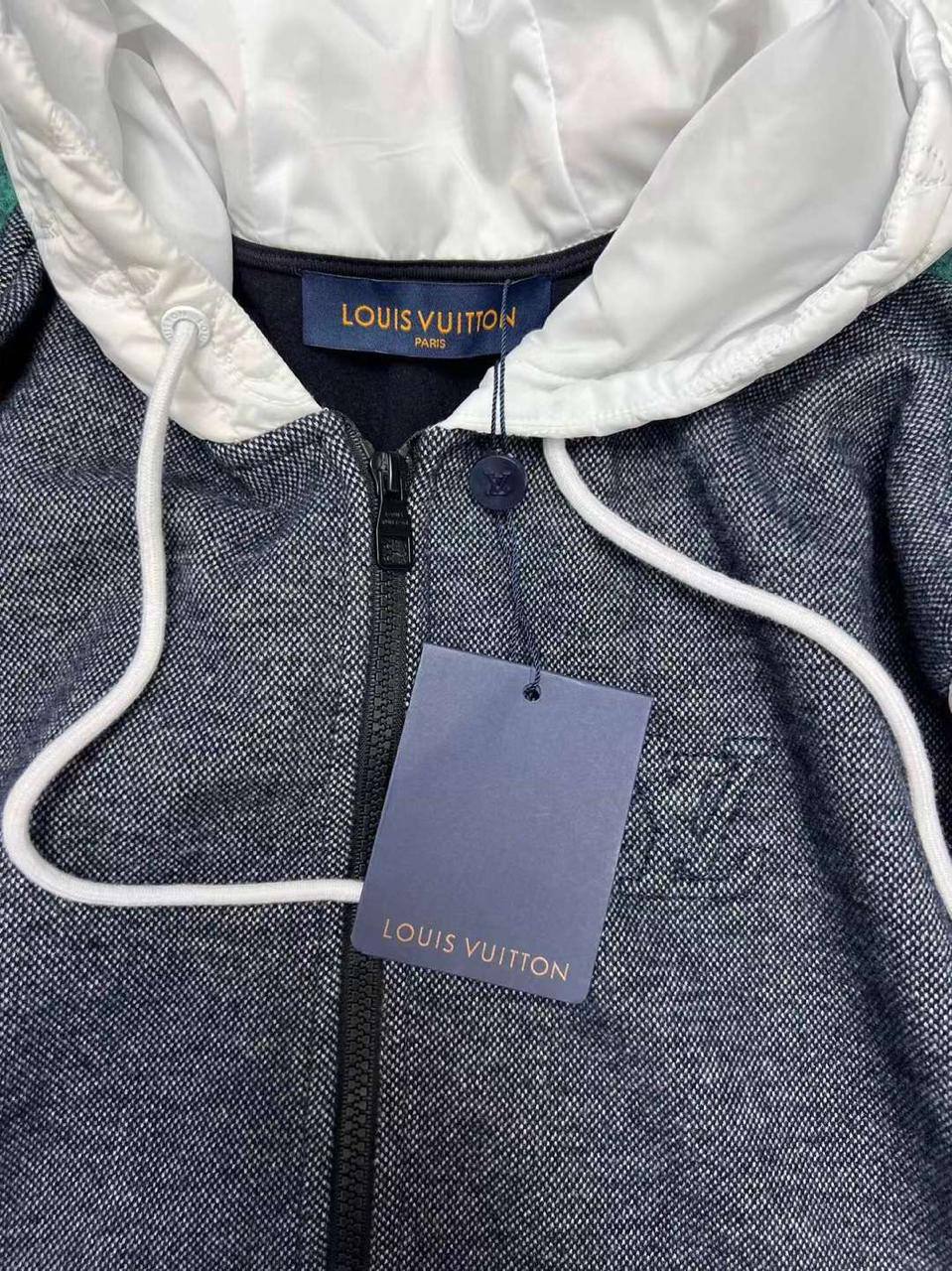 Куртка Louis Vuitton BP-41338 лимитированная Куртка Louis Vuitton BP-41338 лимитированная