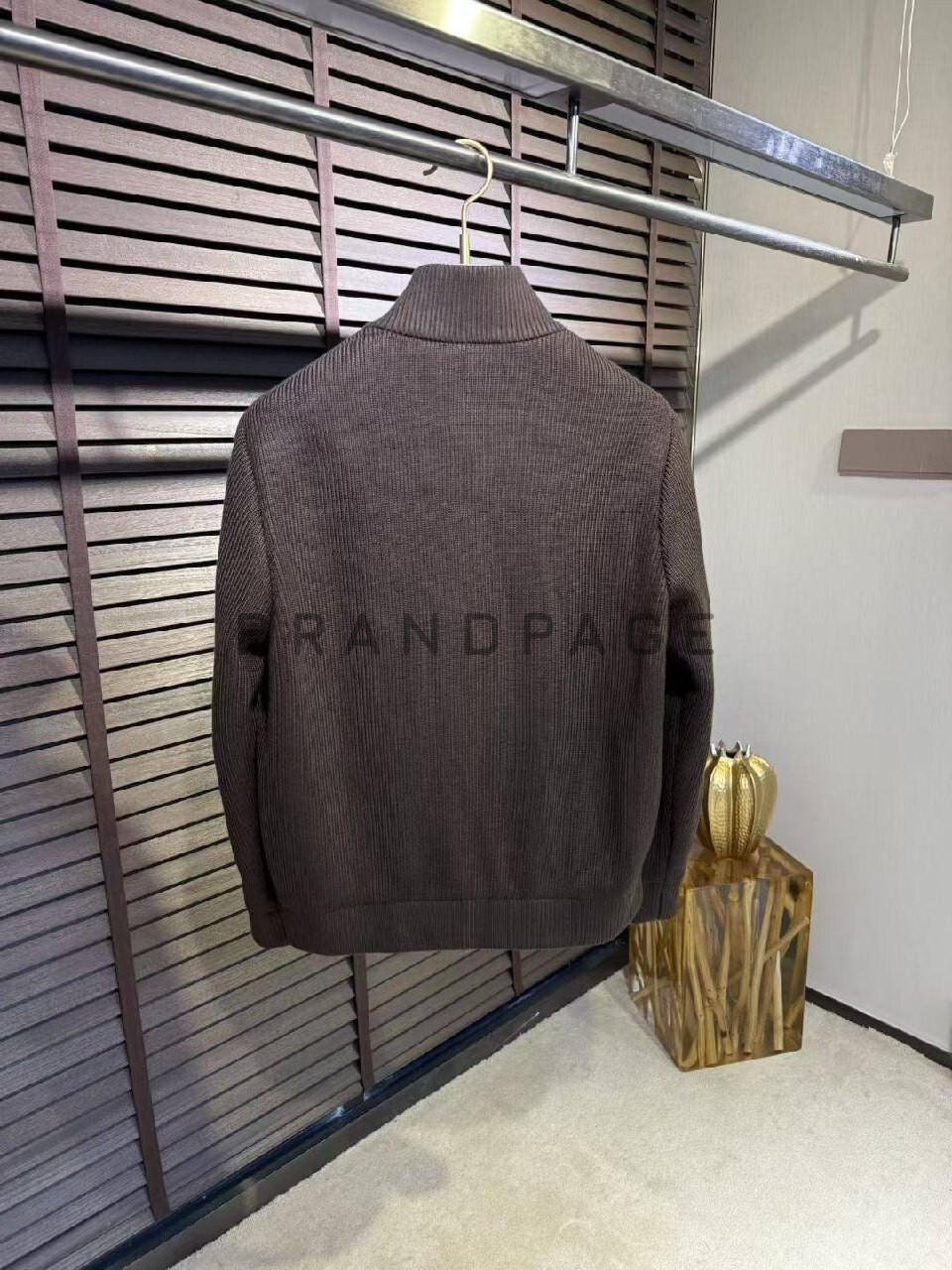 Ветровка из полиэфирного волокна с овечьей шерстью Loro Piana BPLUX5316 Ветровка из полиэфирного волокна с овечьей шерстью Loro Piana BPLUX5316