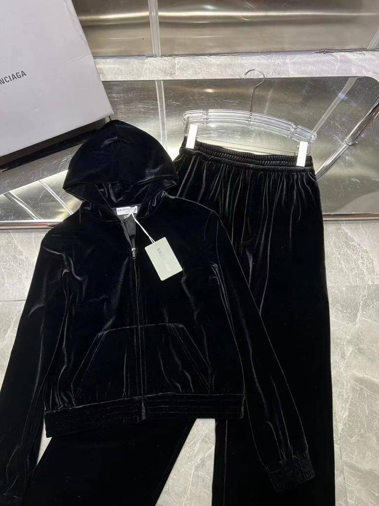 Повседневный костюм для спорта Balenciaga BP-39007 Повседневный костюм для спорта Balenciaga BP-39007