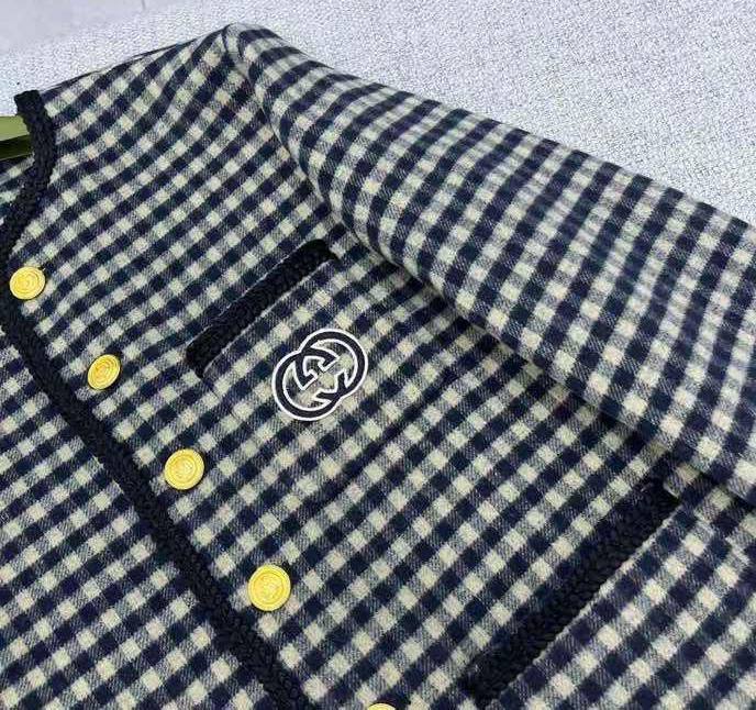 Жакет Gucci элитный BP-47799 Жакет Gucci элитный BP-47799