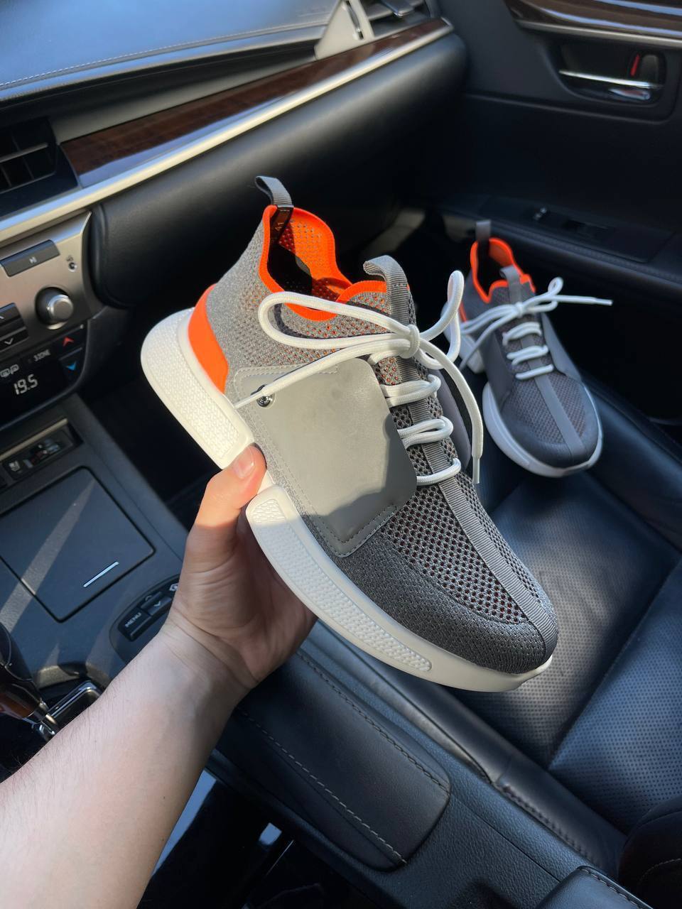 Кроссовки премиум Hermes BP-15715 Кроссовки премиум Hermes BP-15715