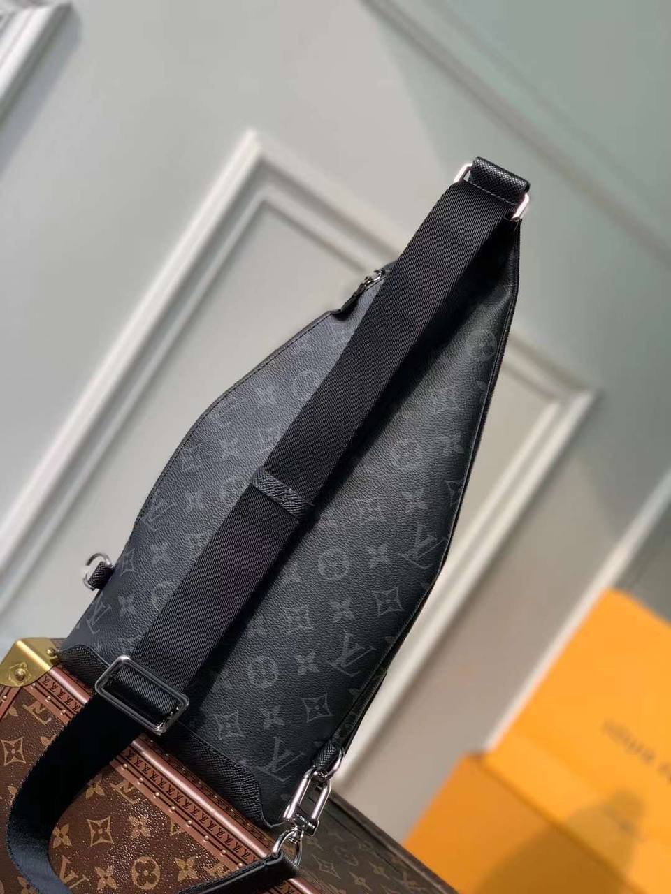 Сумка-слинг элегантная Louis Vuitton BP-30805 Сумка-слинг элегантная Louis Vuitton BP-30805