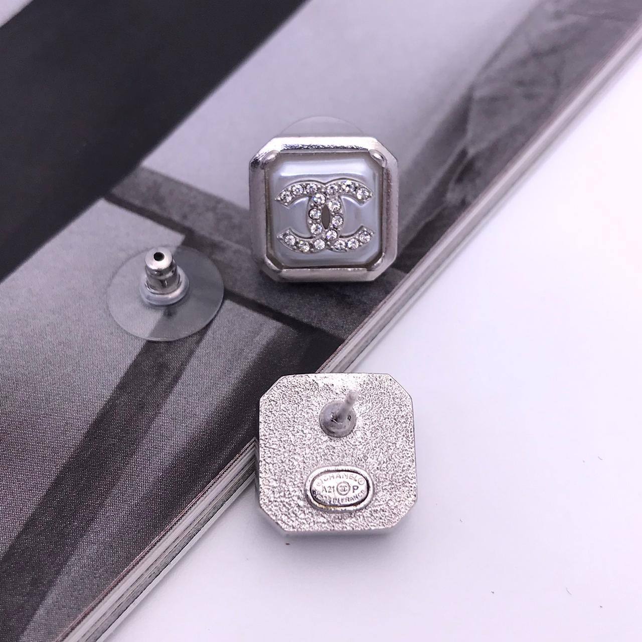 Серьги трендовые Chanel BP-21459 Серьги трендовые Chanel BP-21459