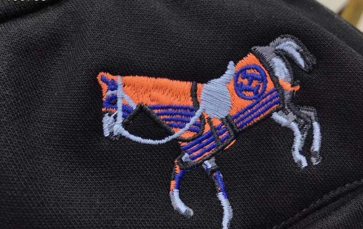 Спортивный костюм Hermes BP-20122 Спортивный костюм Hermes BP-20122