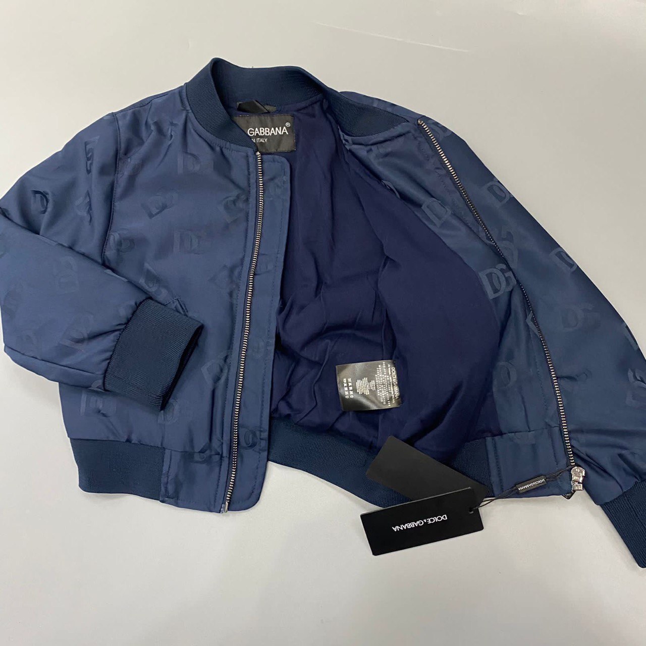 Ветровка лимитная Dolce & Gabbana BP-29969 Ветровка лимитная Dolce & Gabbana BP-29969