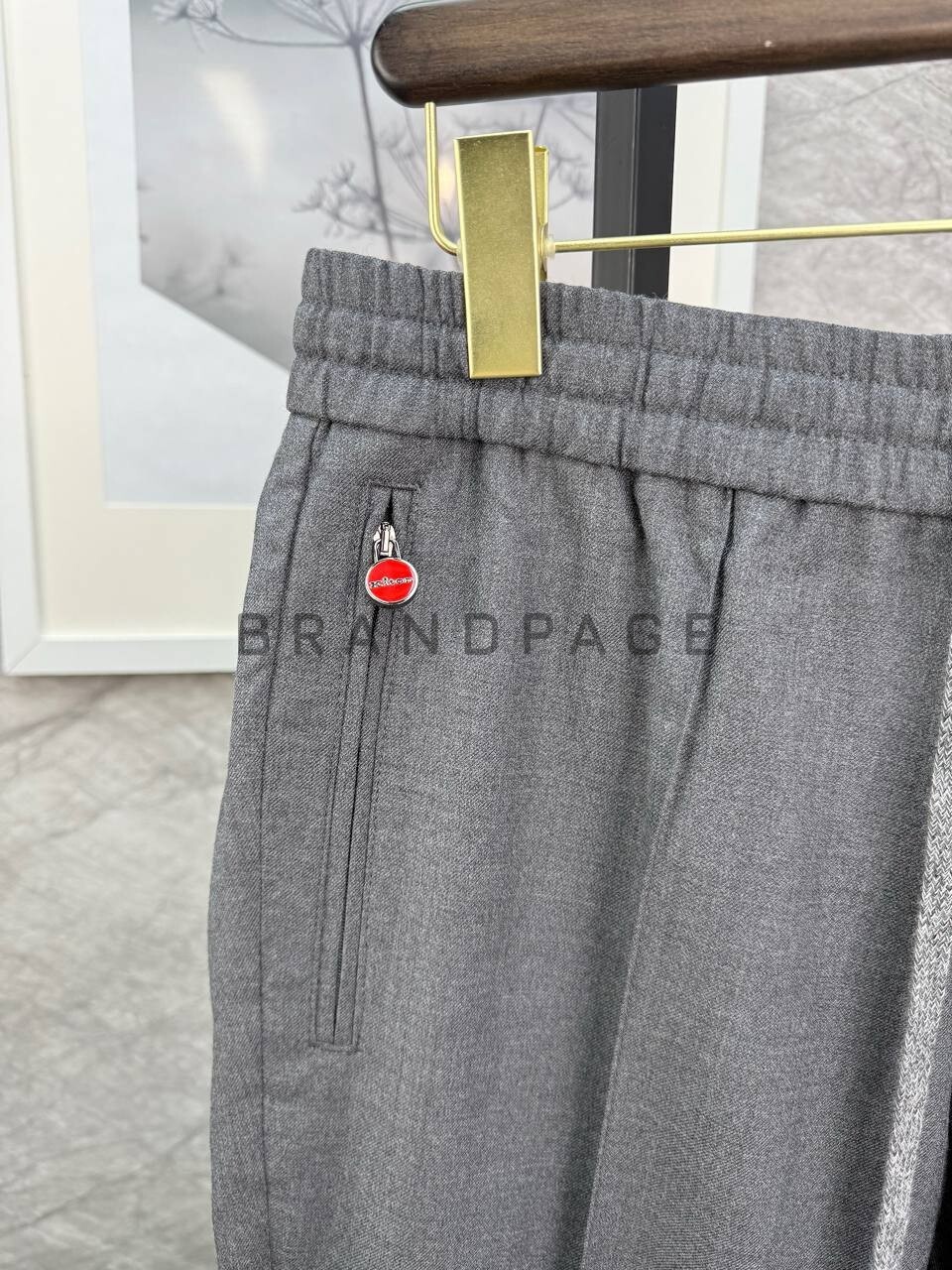 Брюки шерстяные Kiton BPLUX5562 Брюки шерстяные Kiton BPLUX5562