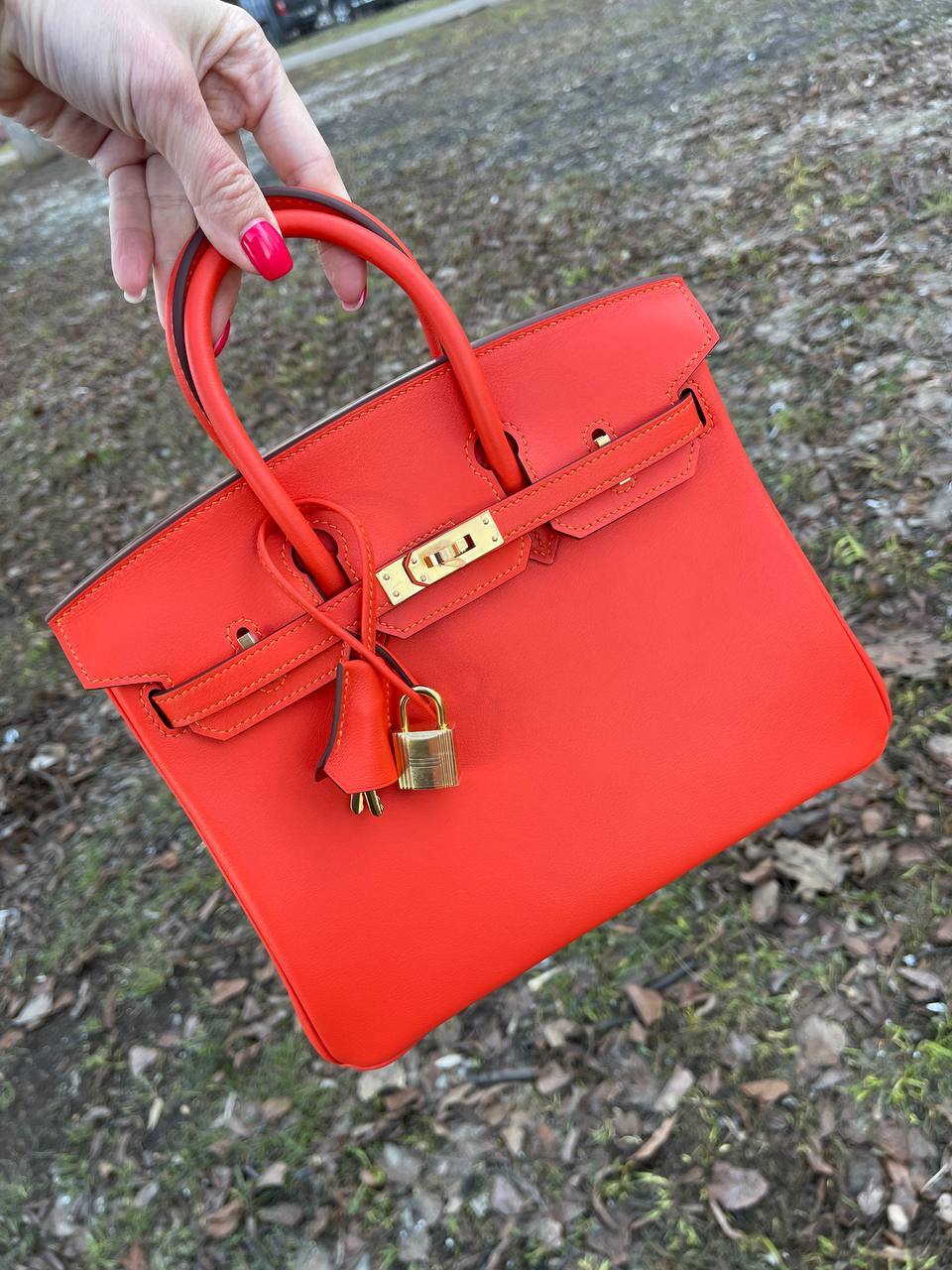 Коллекционная сумка Birkin, 25 см из swift кожи Hermes BP-30987 Коллекционная сумка Birkin, 25 см из swift кожи Hermes BP-30987