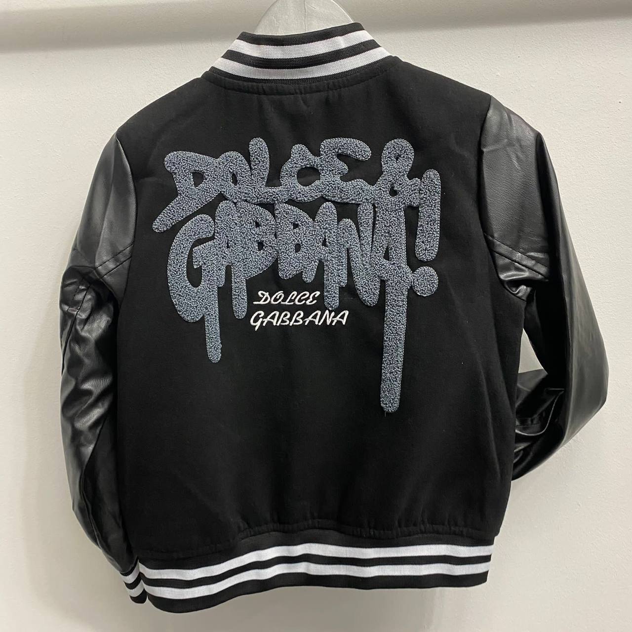 Dolce & Gabbana бомбер стильный BP-15977 Dolce & Gabbana бомбер стильный BP-15977