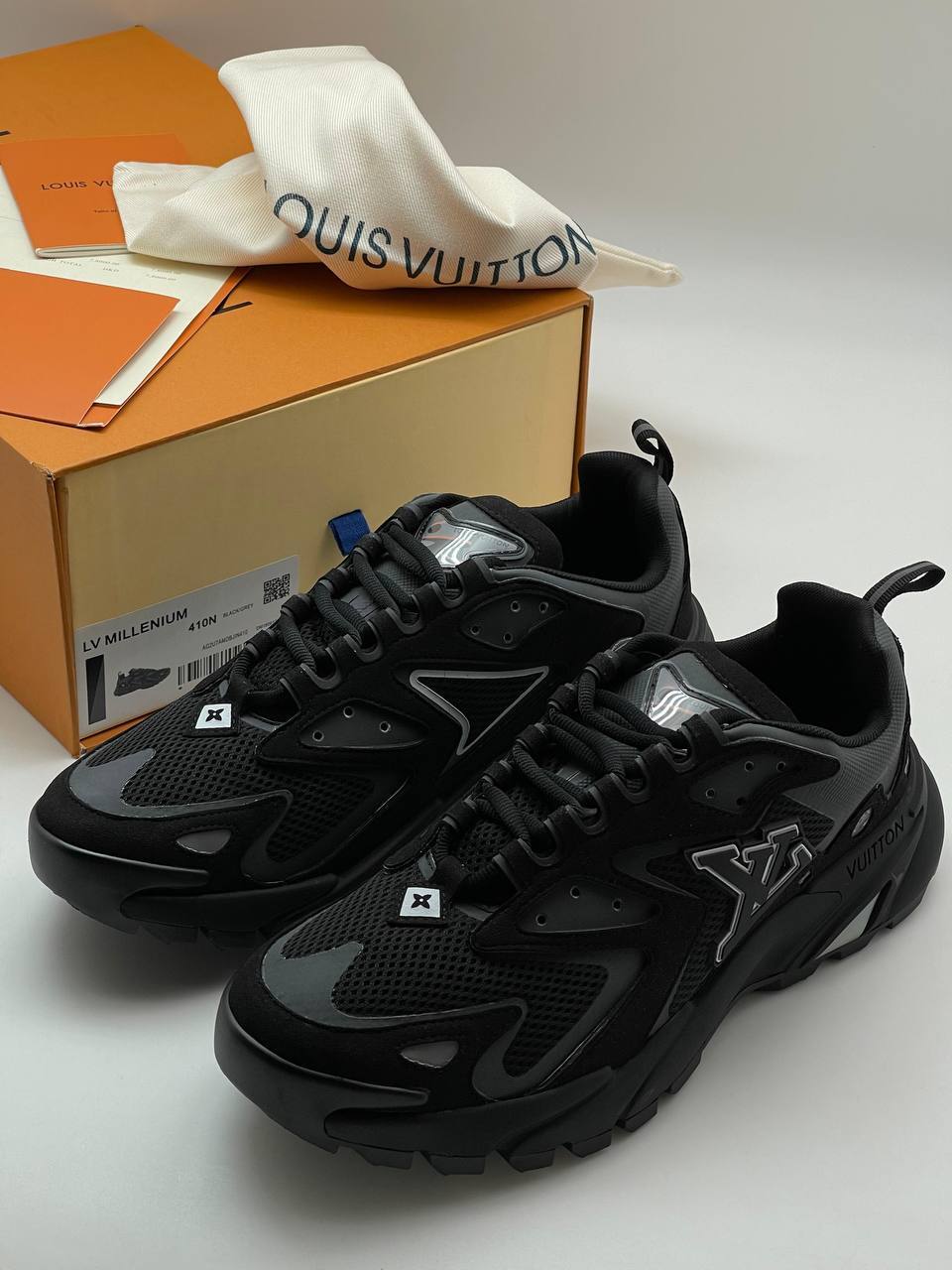 Louis Vuitton мужские кроссовки BP-42026 Louis Vuitton мужские кроссовки BP-42026
