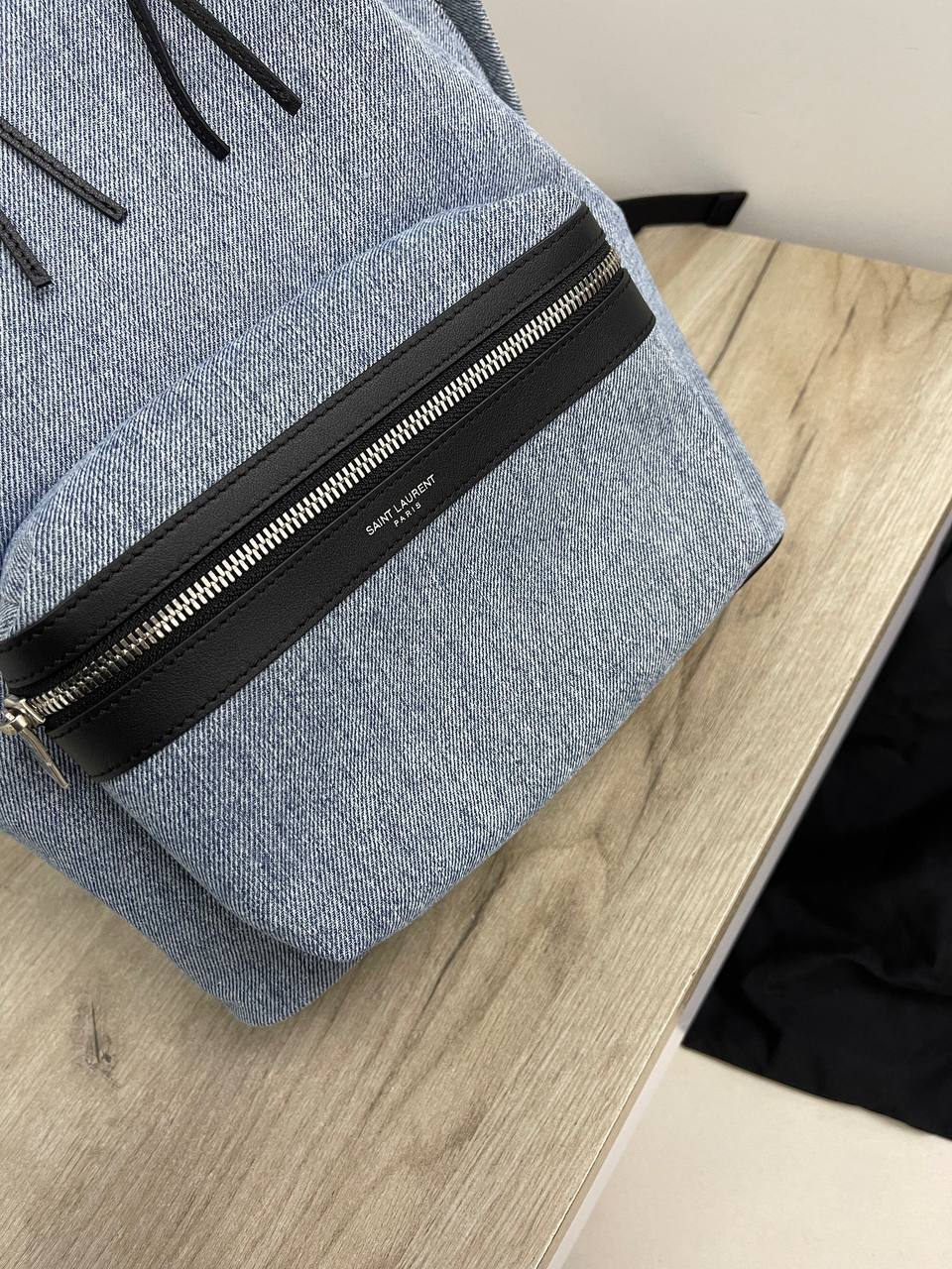 Рюкзак элитный Yves Saint Laurent BP-23960 Рюкзак элитный Yves Saint Laurent BP-23960