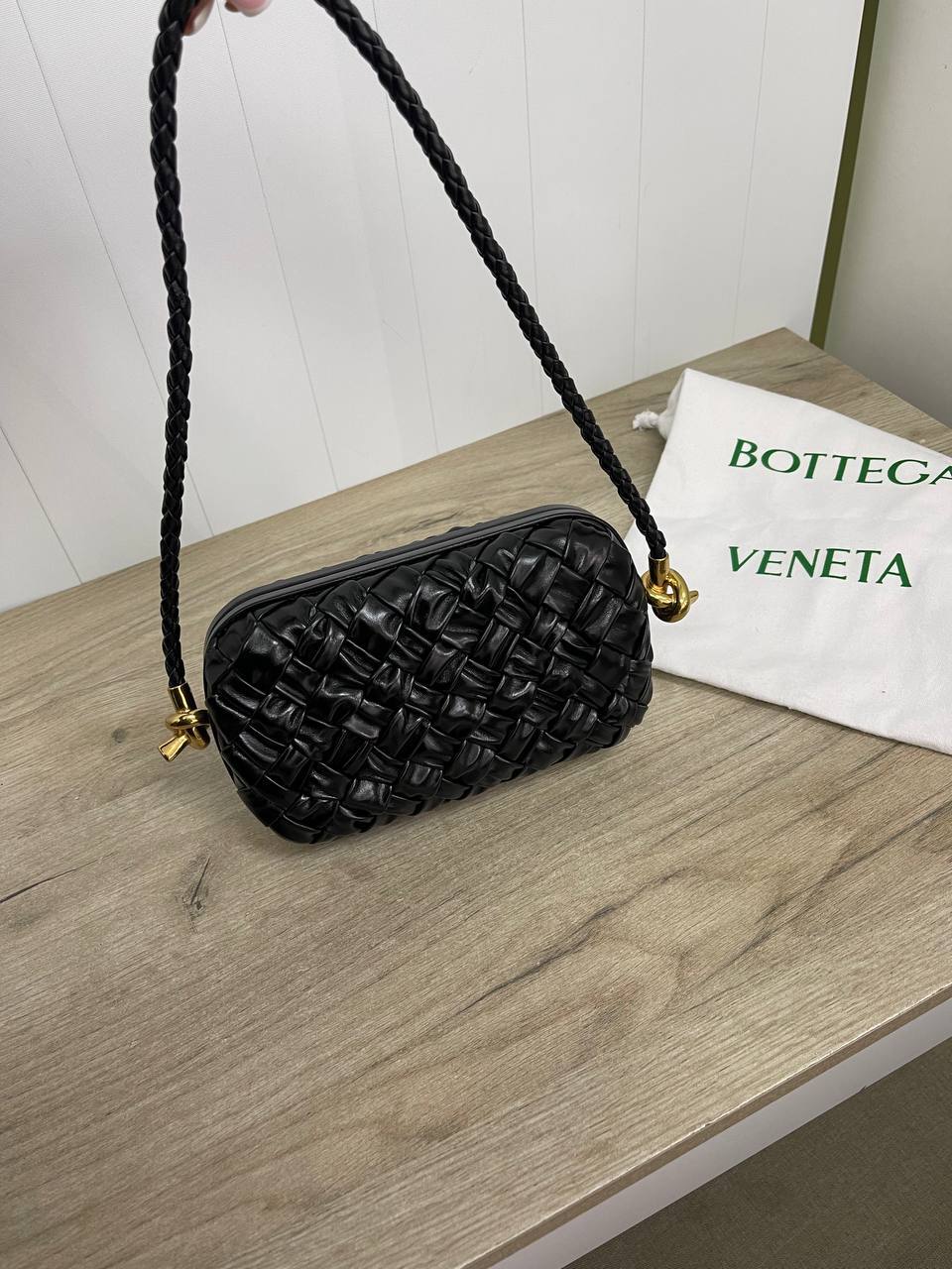 Bottega Veneta Knot On Strap трендовый BP-26394 Bottega Veneta Knot On Strap трендовый BP-26394