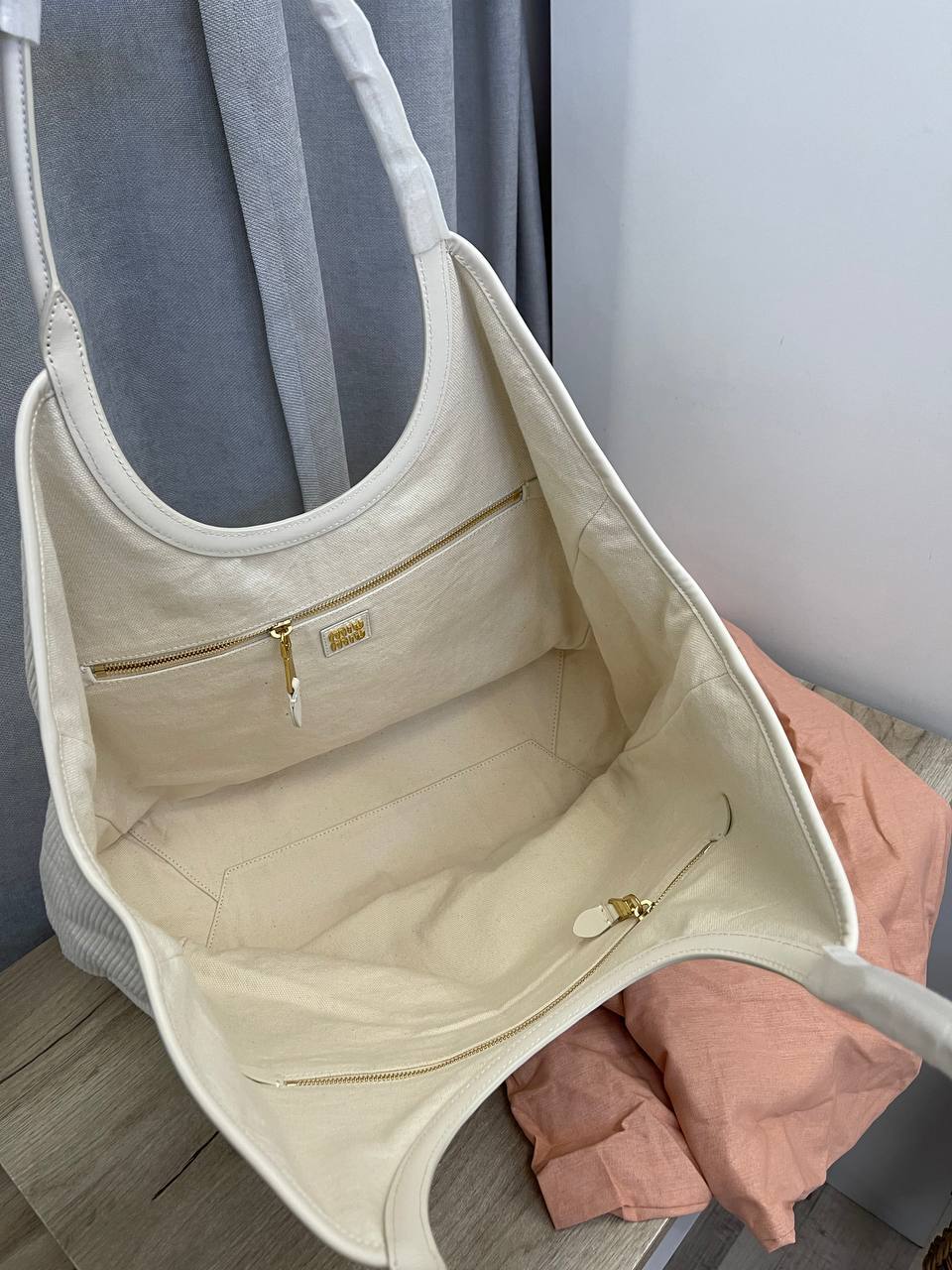 Коллекционная женская сумка Miu Miu BP-50926 Коллекционная женская сумка Miu Miu BP-50926