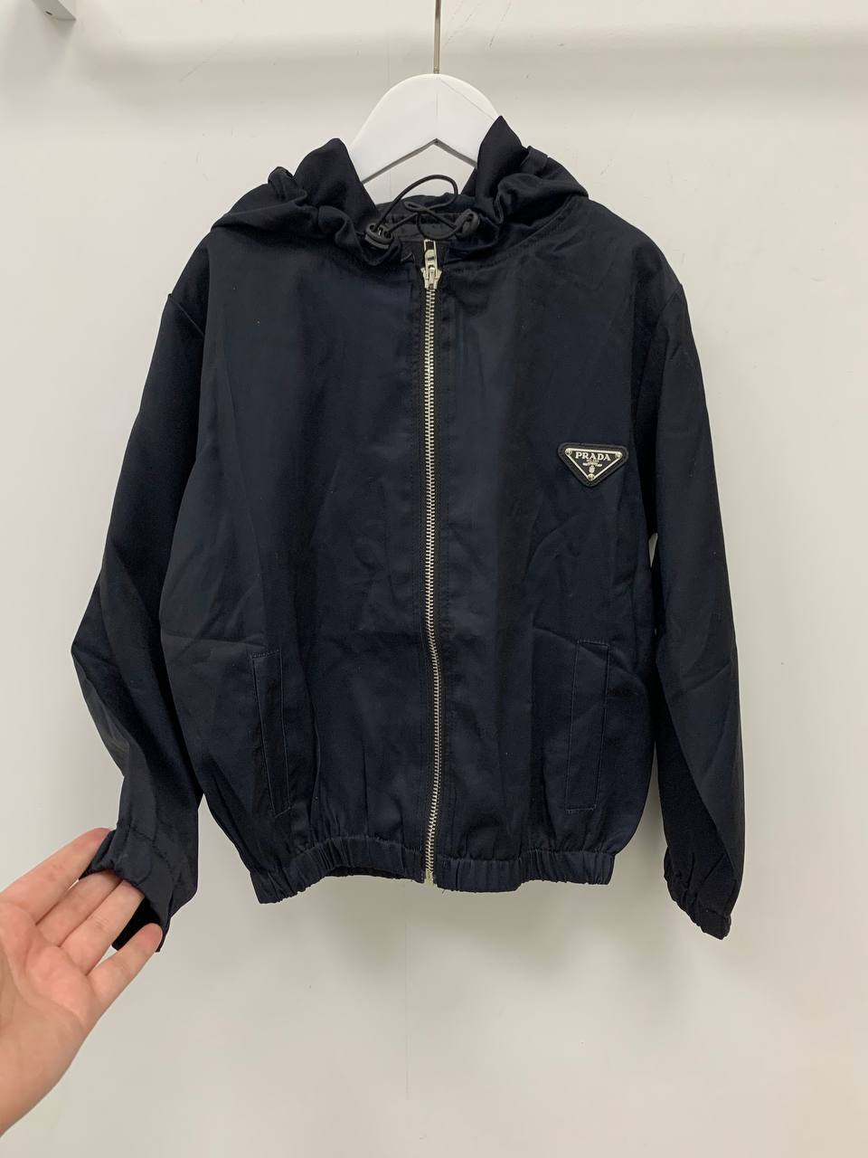 Prada эксклюзивная ветровка BP-37182 Prada эксклюзивная ветровка BP-37182