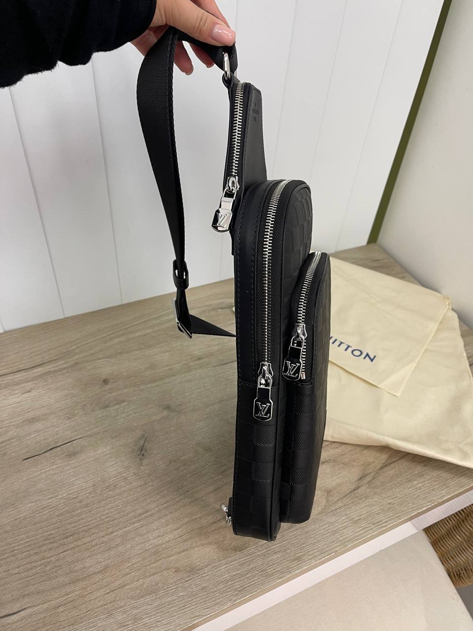 Сумка-слинг элегантная Louis Vuitton BP-27118 Сумка-слинг элегантная Louis Vuitton BP-27118