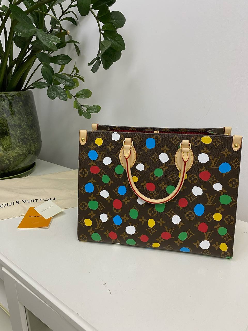 Сумка коллекционная ON THE GO Louis Vuitton BP-27101 Сумка коллекционная ON THE GO Louis Vuitton BP-27101