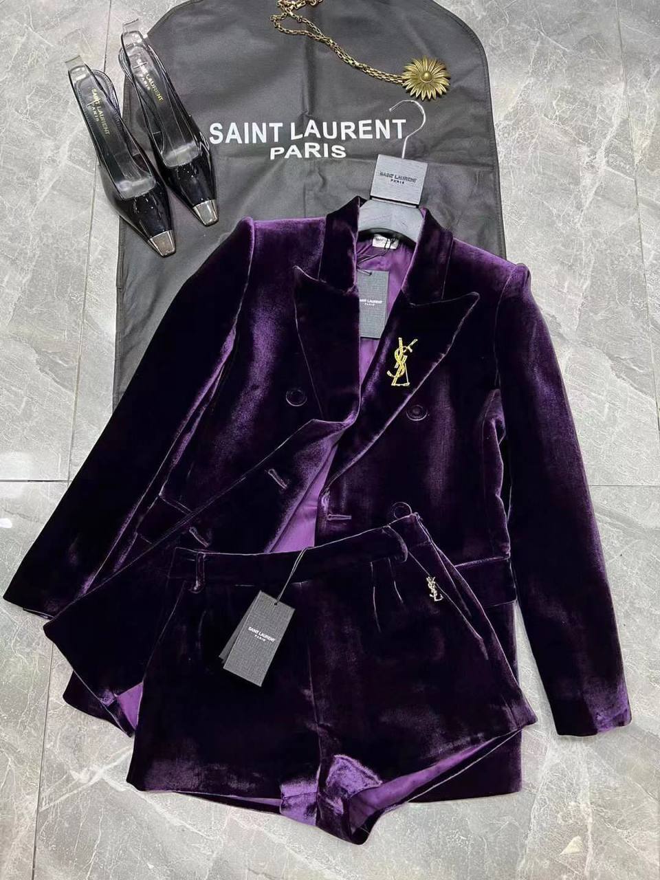 Жакет коллекционный Yves Saint Laurent BP-25095 Жакет коллекционный Yves Saint Laurent BP-25095