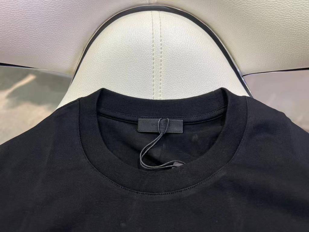 Футболка коллекционная Prada BP-15662 Футболка коллекционная Prada BP-15662