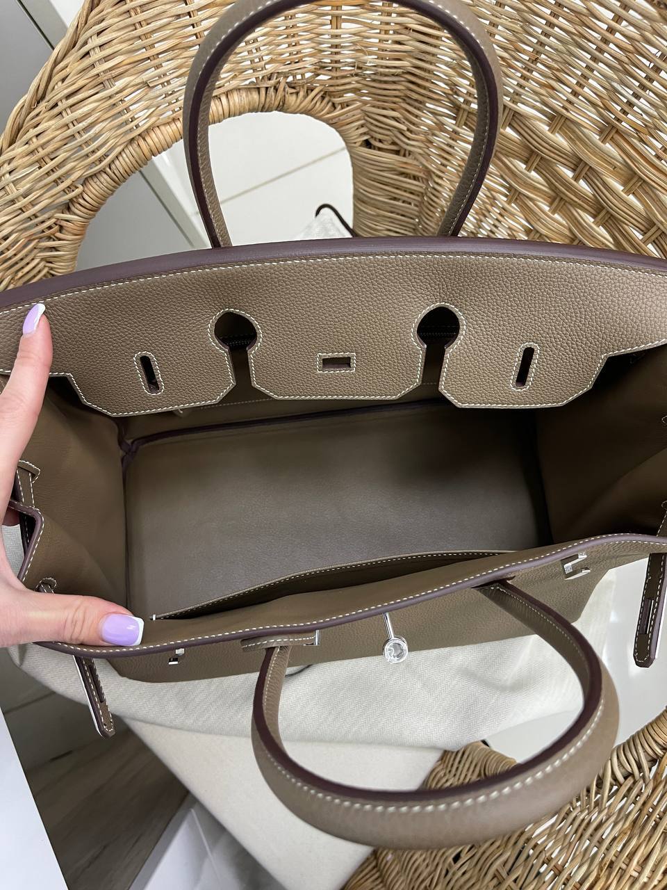 Женская сумка премиум Hermes Birkin, 35 PHW BP-32899 Женская сумка премиум Hermes Birkin, 35 PHW BP-32899