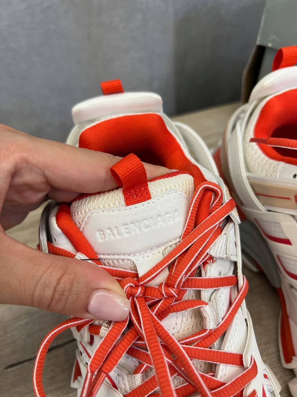 Дизайнерские кроссовки Balenciaga BP-52709 Дизайнерские кроссовки Balenciaga BP-52709