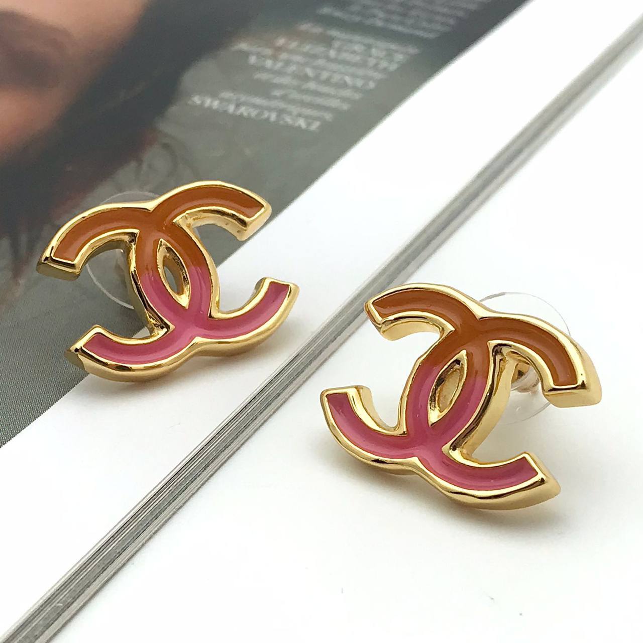 Трендовые серьги Chanel BP-37609 Трендовые серьги Chanel BP-37609