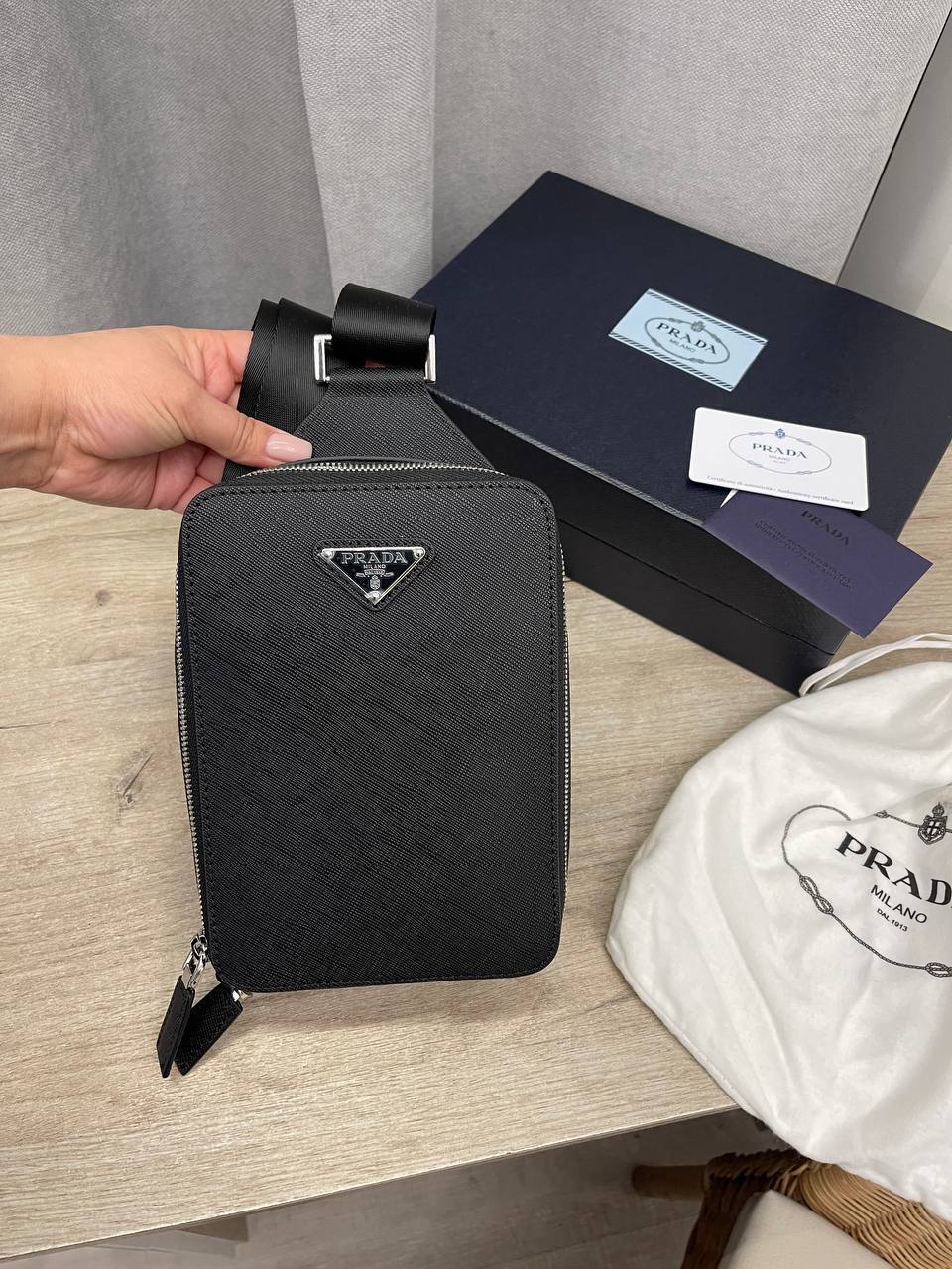 Сумка-слинг Prada люкс BP-47985 Сумка-слинг Prada люкс BP-47985