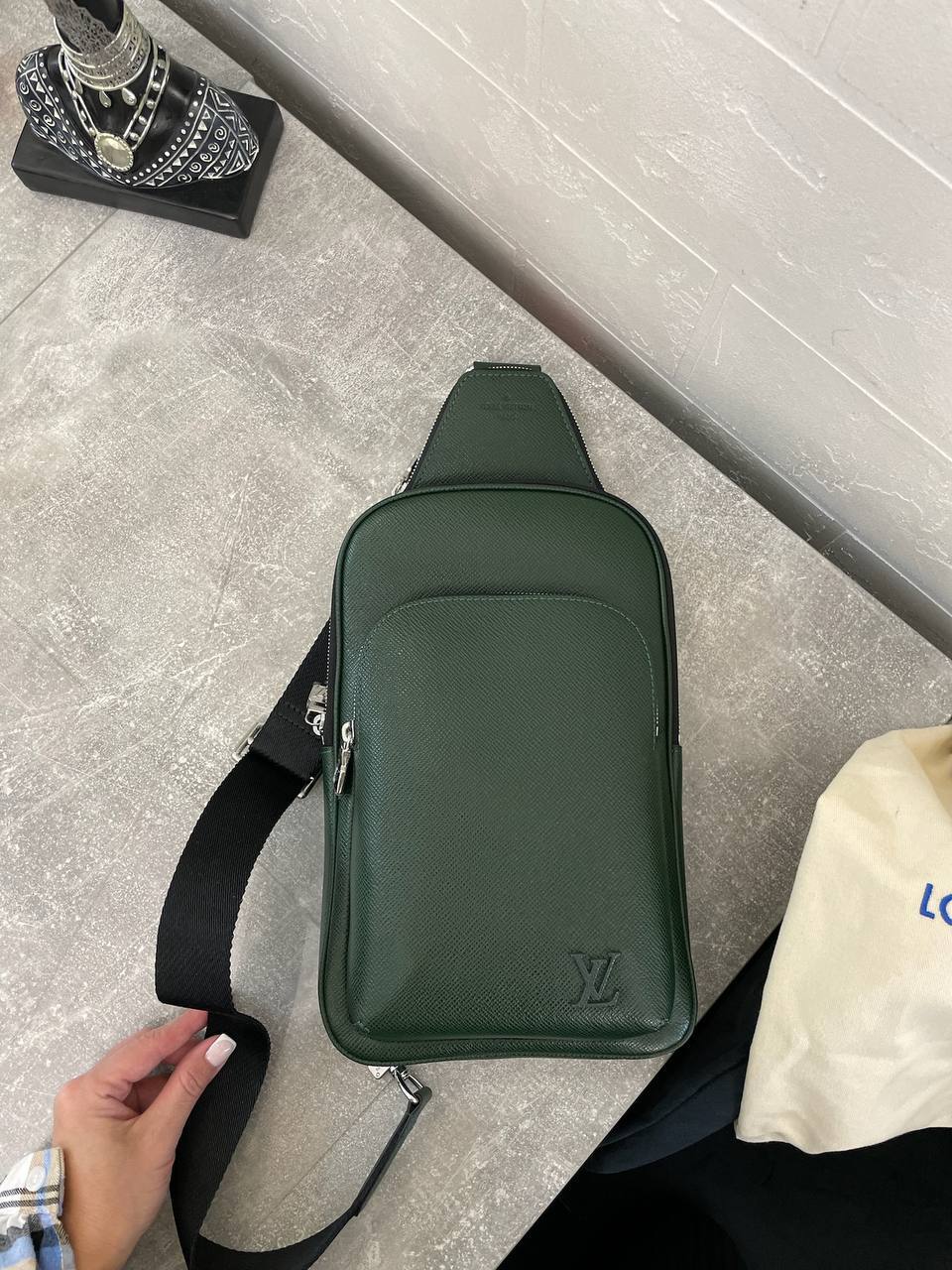 Слинг-сумка элегантная Louis Vuitton BP-42710 Слинг-сумка элегантная Louis Vuitton BP-42710