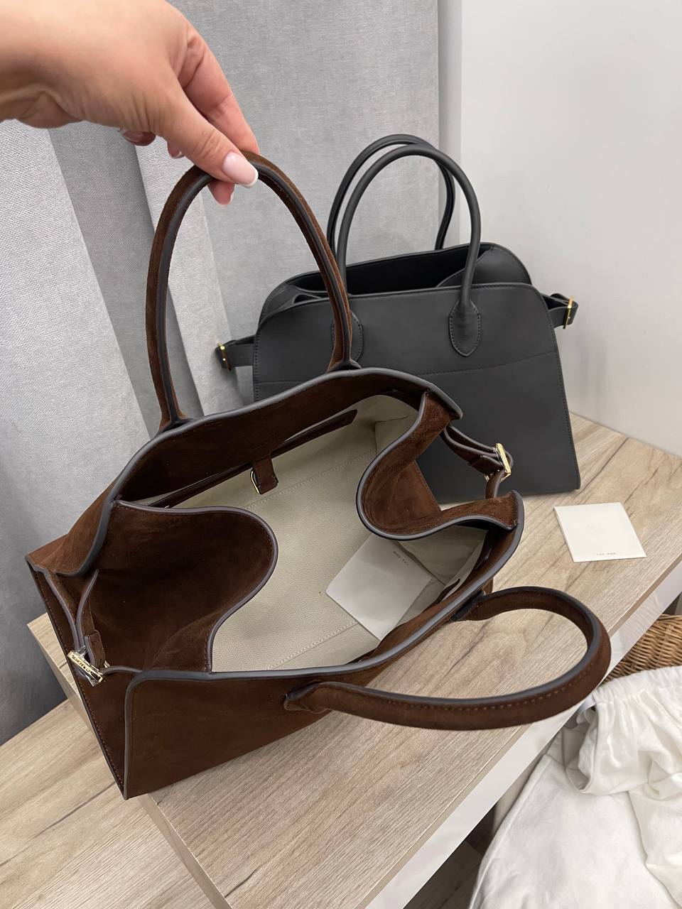 Женская сумка The Row 39 cm BP-45705 трендовая Женская сумка The Row 39 cm BP-45705 трендовая