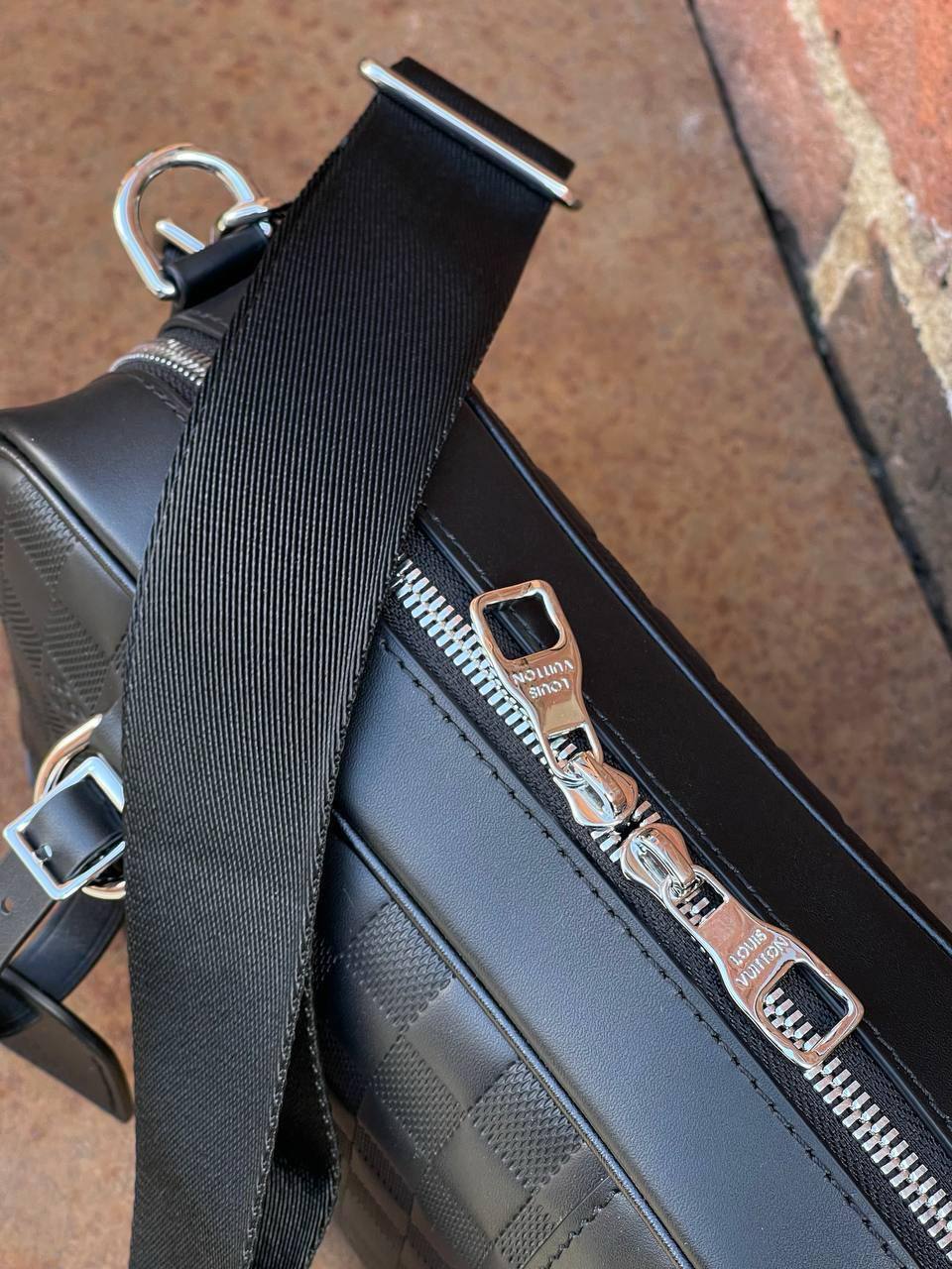 Стильный мессенджер Louis Vuitton BP-45437 Стильный мессенджер Louis Vuitton BP-45437