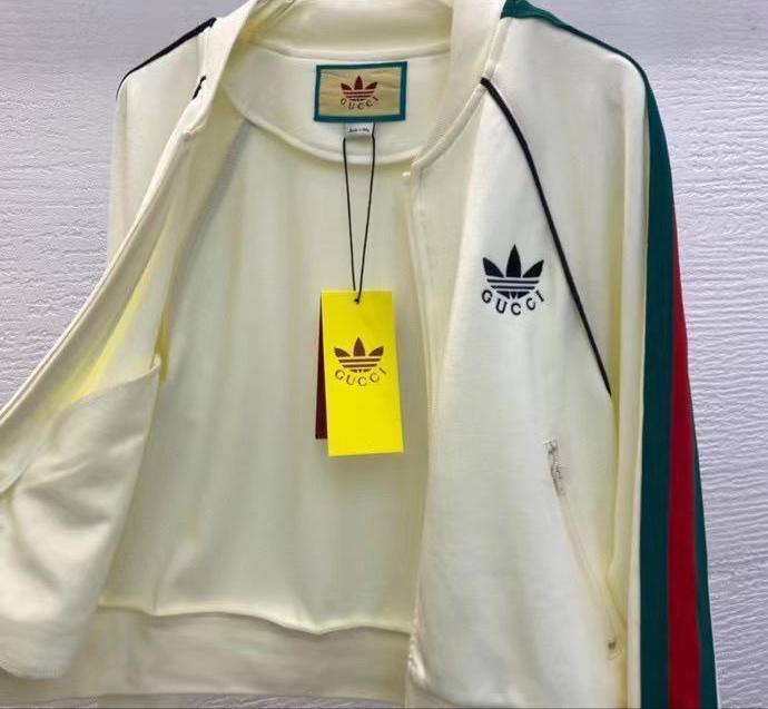 Коллекционный спортивный костюм Gucci BP-17745 Коллекционный спортивный костюм Gucci BP-17745