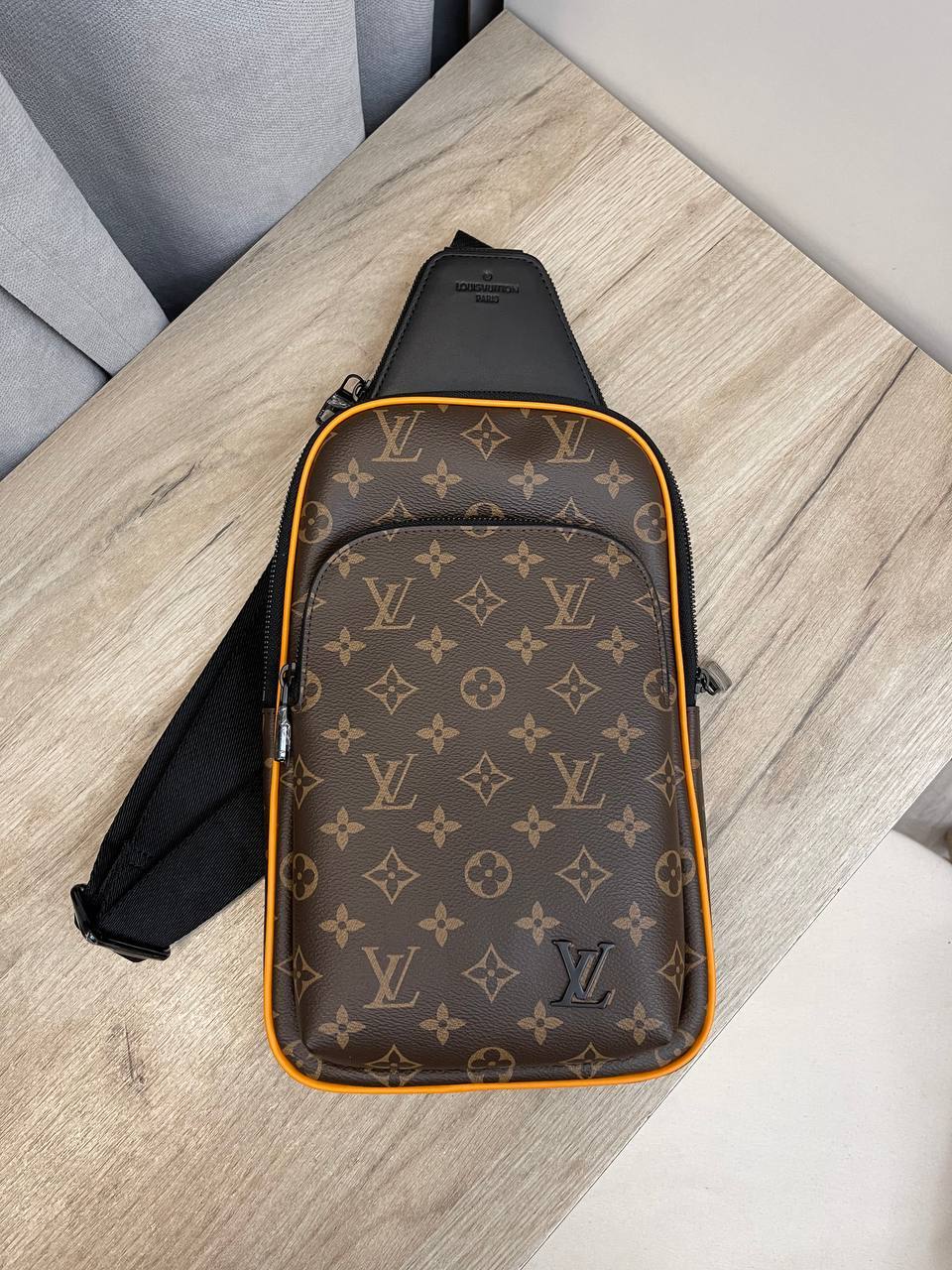 Стильная сумка-слинг Louis Vuitton BP-42821 Стильная сумка-слинг Louis Vuitton BP-42821
