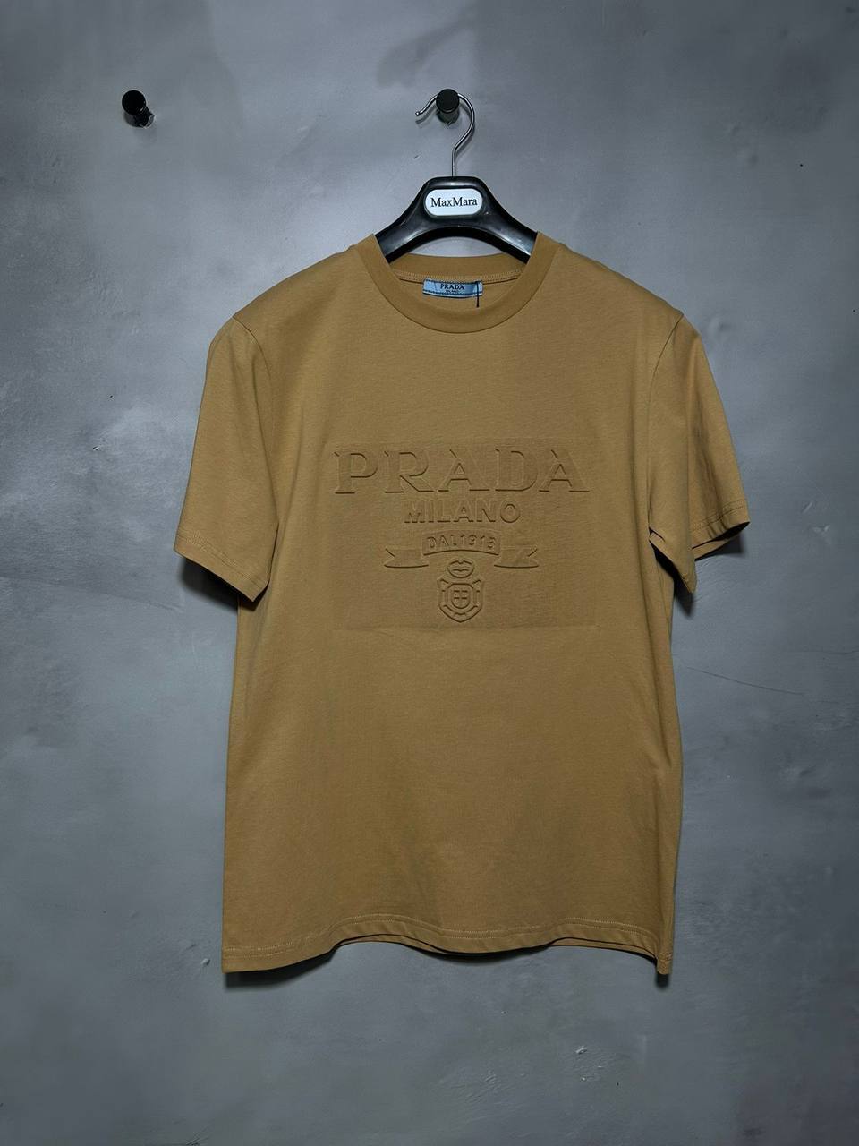 Коллекционная женская футболка Prada BP-44869 Коллекционная женская футболка Prada BP-44869