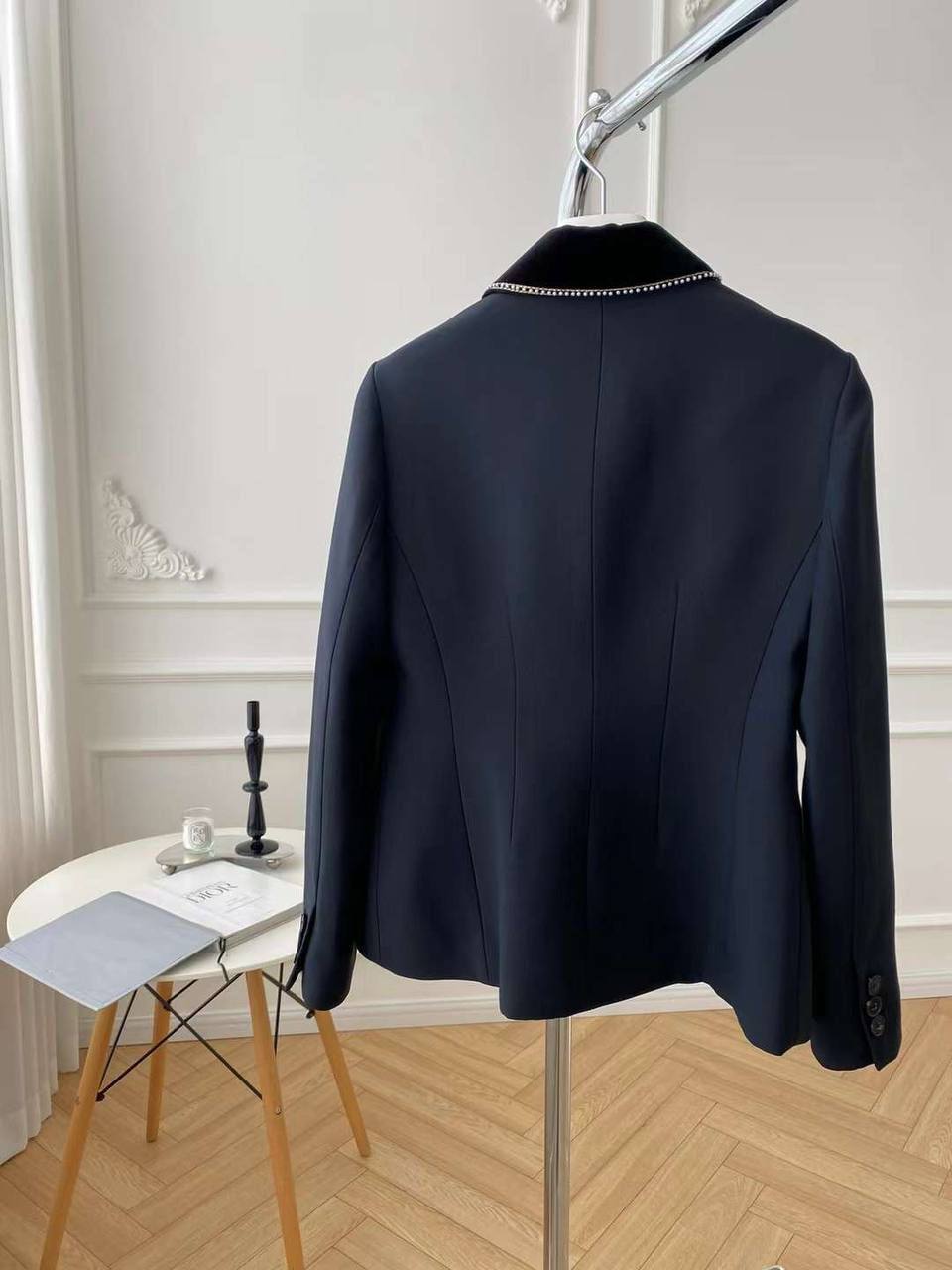 Жакет трендовый Christian Dior BP-48450 Жакет трендовый Christian Dior BP-48450