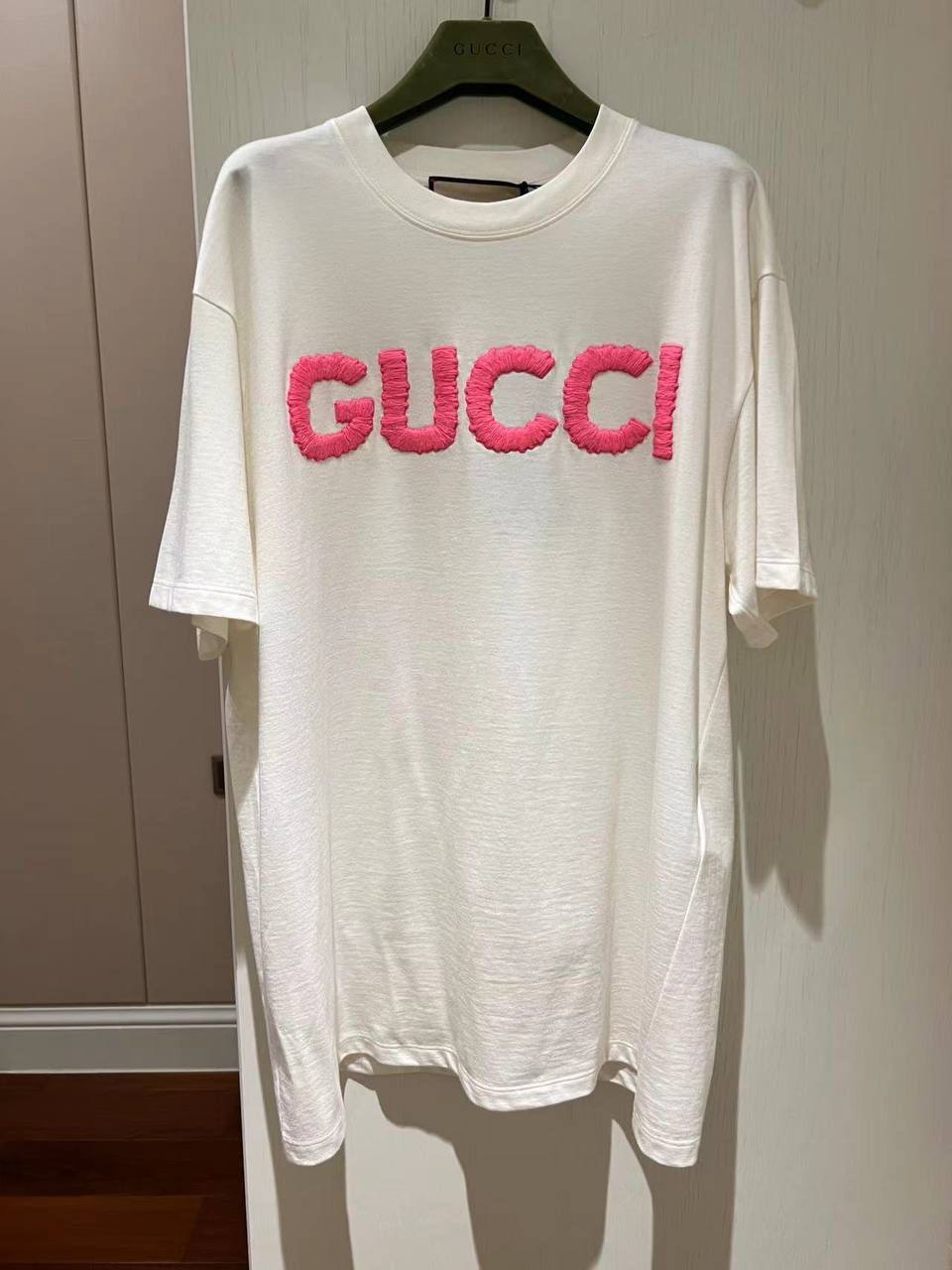 Коллекционная женская футболка Gucci BP-44682 Коллекционная женская футболка Gucci BP-44682