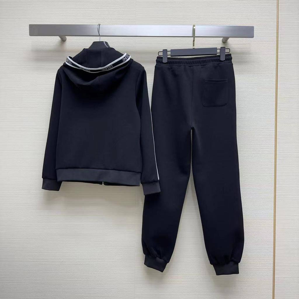 Трендовый костюм для спорта Celine BP-41302 Трендовый костюм для спорта Celine BP-41302