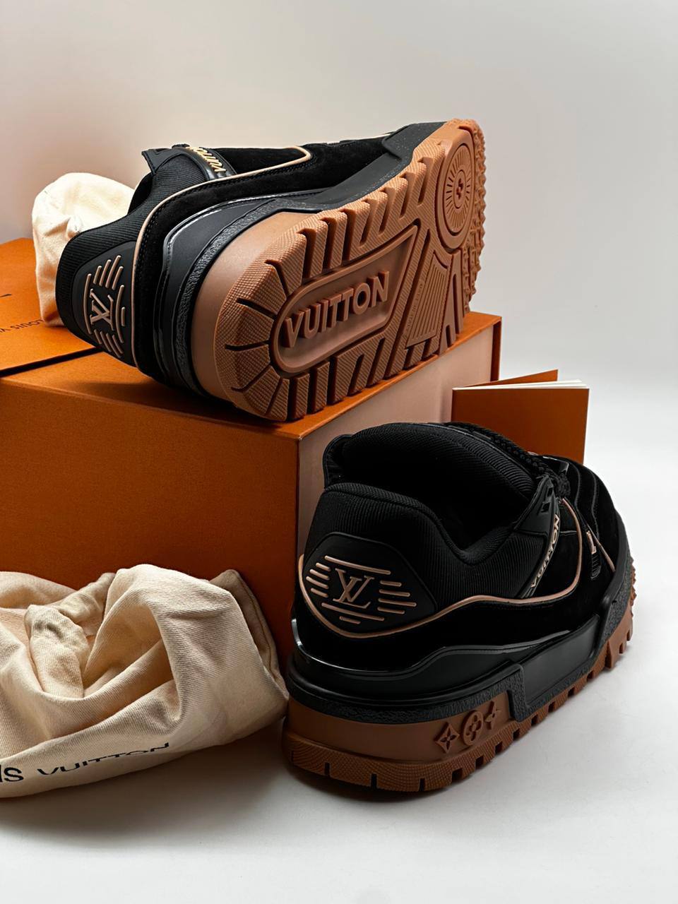 Louis Vuitton премиум кроссовки BP-38695 Louis Vuitton премиум кроссовки BP-38695