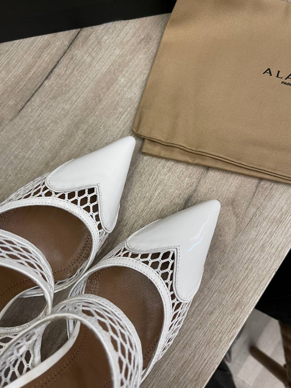 Трендовые туфли Alaia BP-51995 Трендовые туфли Alaia BP-51995