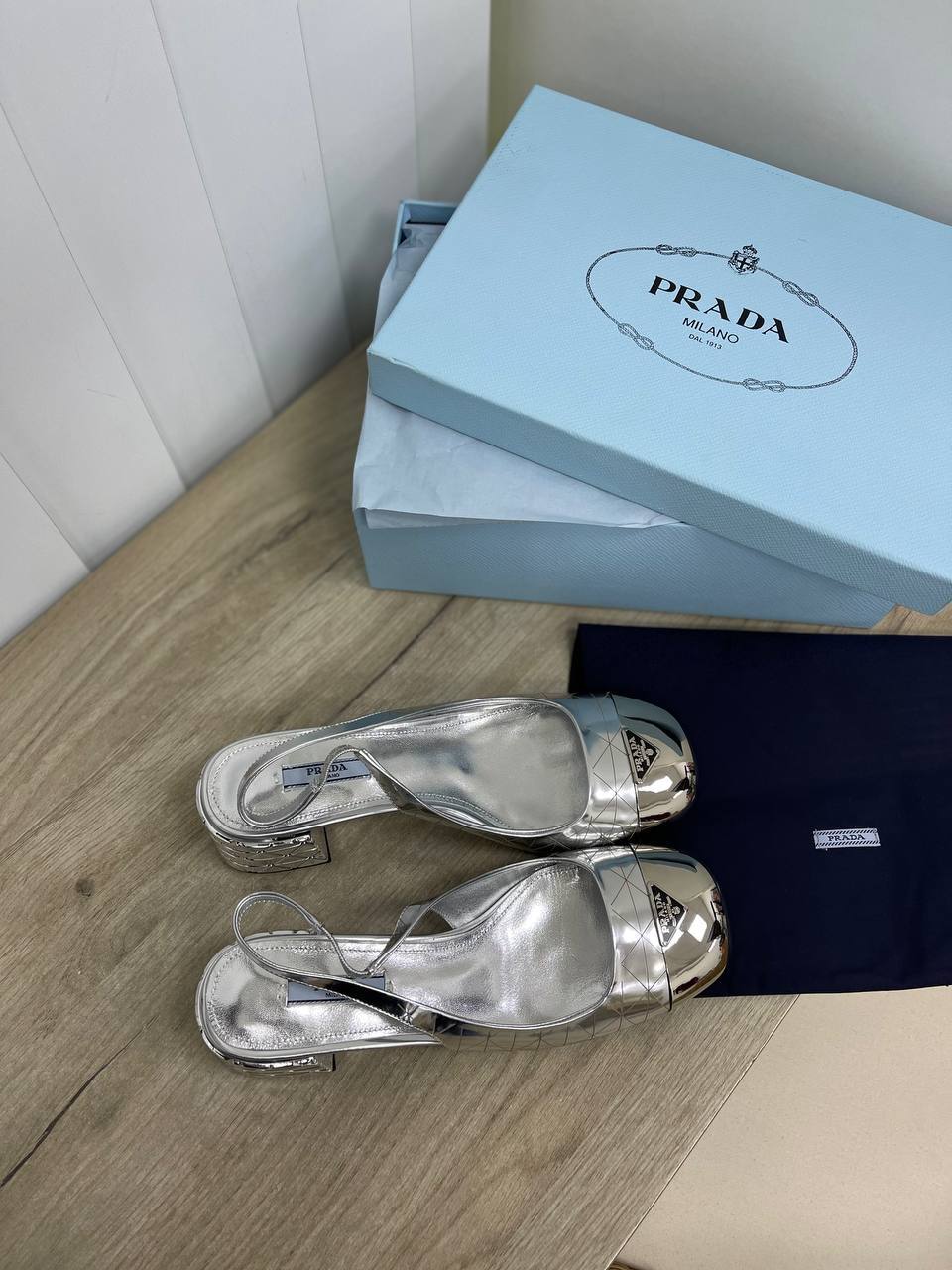 Повседневные босоножки Prada BP-27786 Повседневные босоножки Prada BP-27786