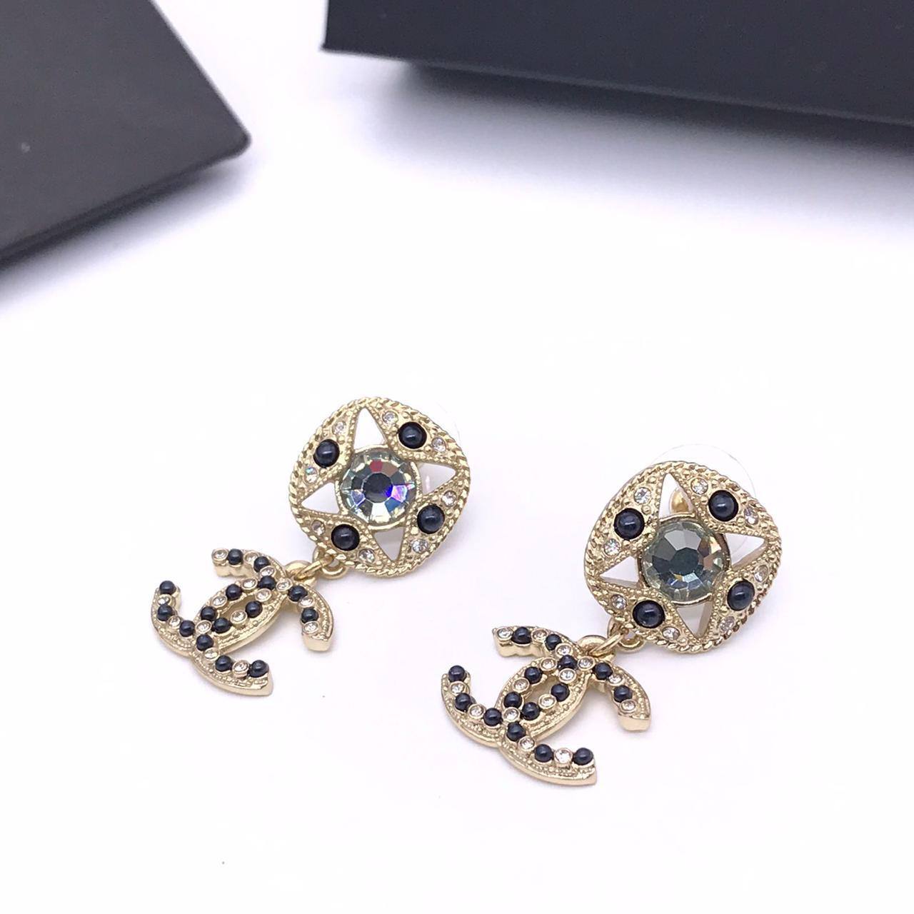 Элегантные серьги Chanel BP-14953 Элегантные серьги Chanel BP-14953