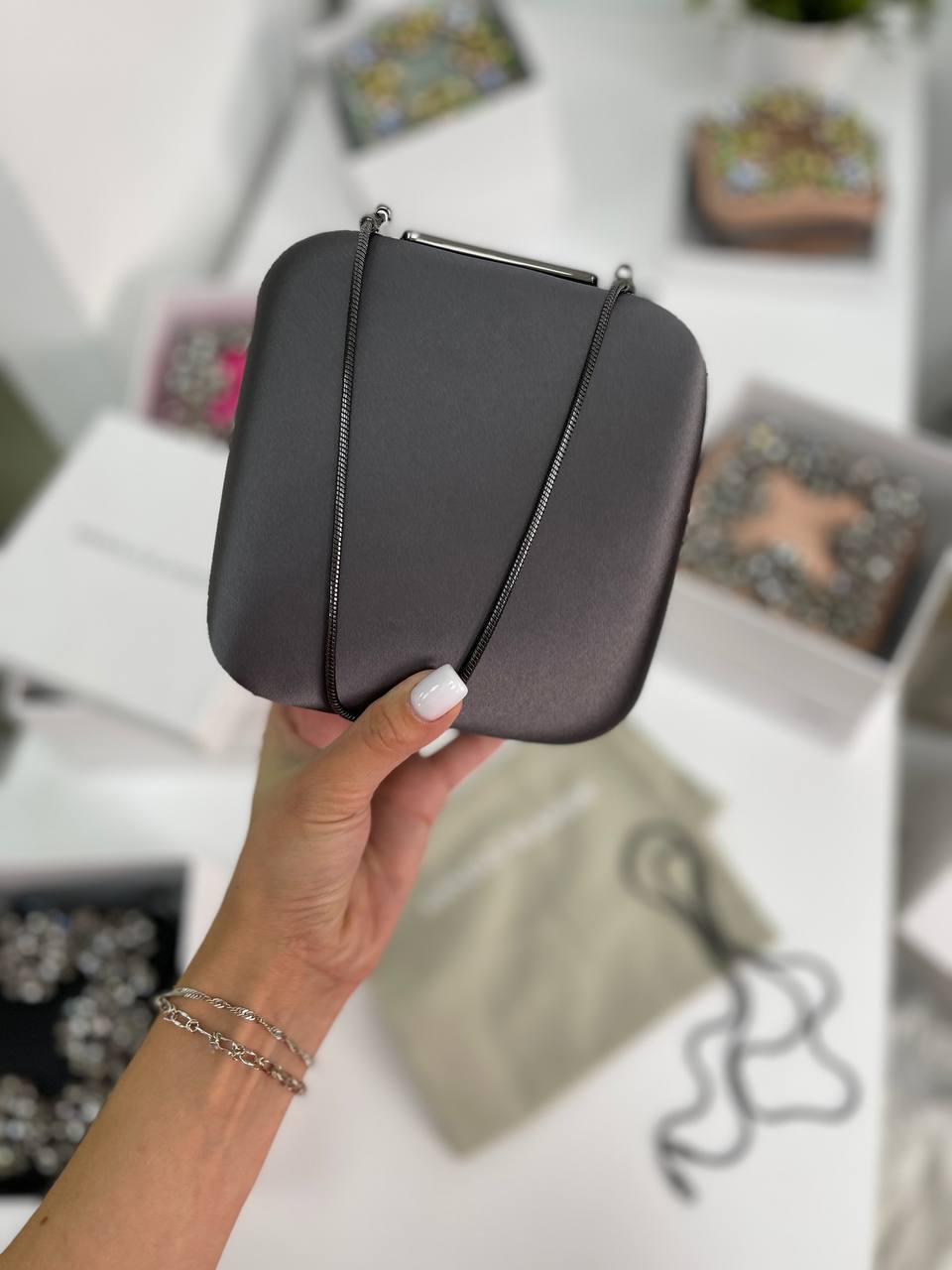 Клатч лимитированный Manolo Blahnik BP-17941 Клатч лимитированный Manolo Blahnik BP-17941