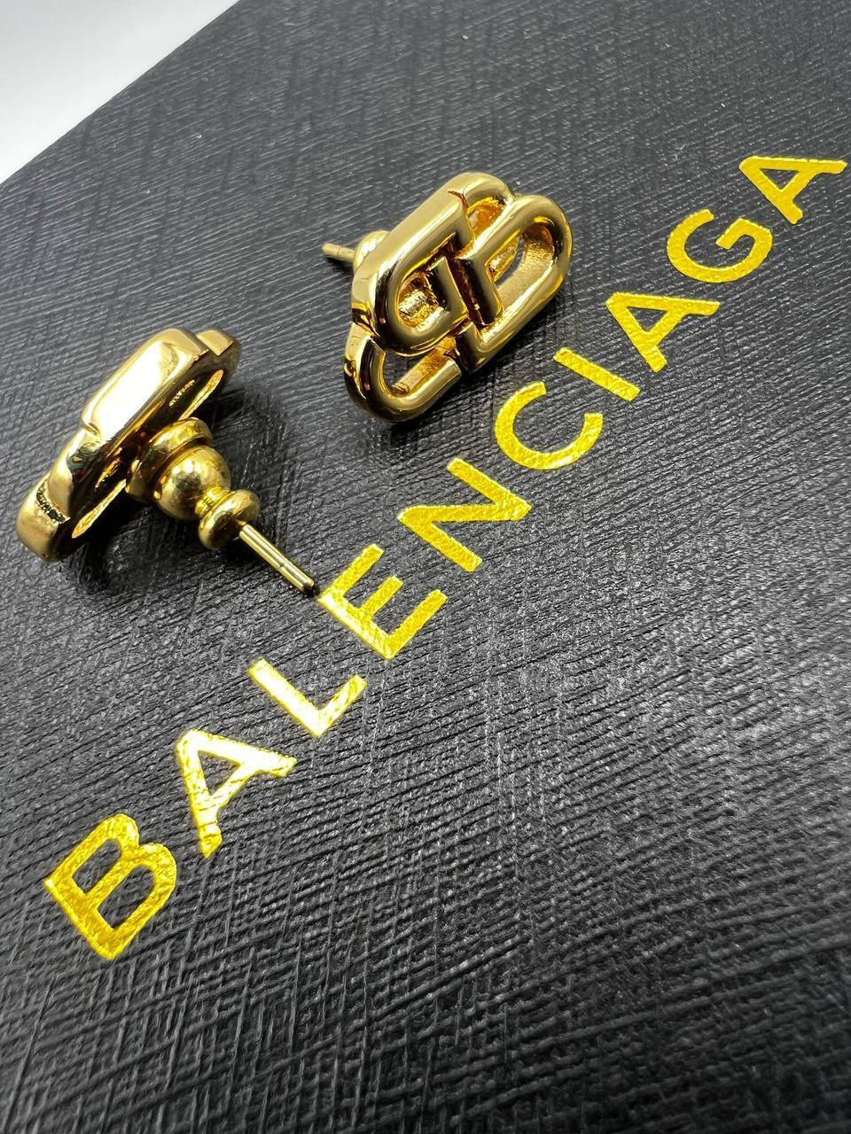 Коллекционные серьги Balenciaga BP-48084 Коллекционные серьги Balenciaga BP-48084