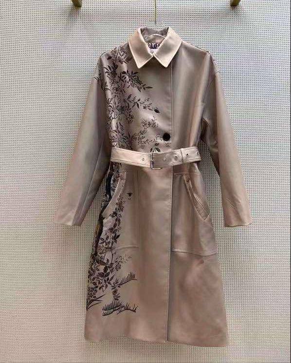 Коллекционный плащ Christian Dior BP-21038 Коллекционный плащ Christian Dior BP-21038