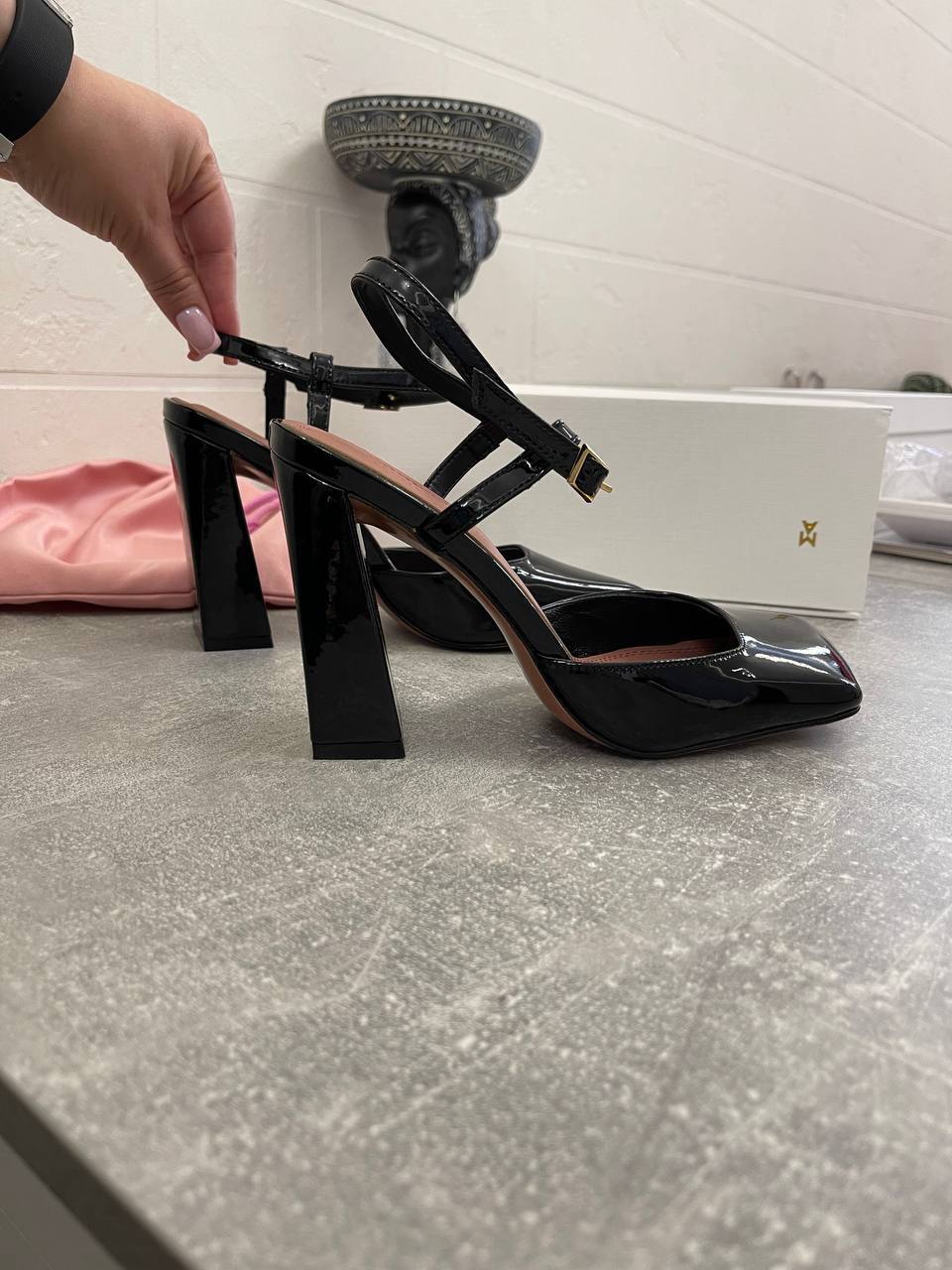 Люкс туфли Amina Muaddi BP-49150 Люкс туфли Amina Muaddi BP-49150