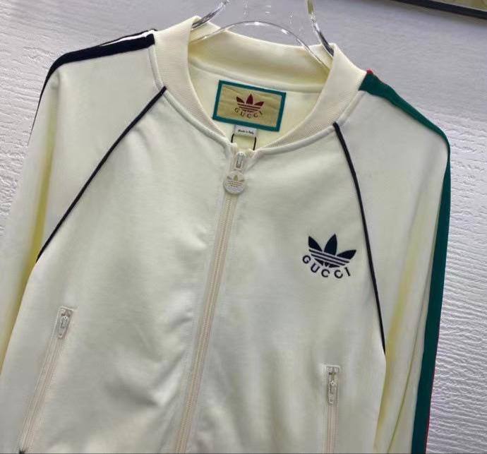 Коллекционный спортивный костюм Gucci BP-17745 Коллекционный спортивный костюм Gucci BP-17745