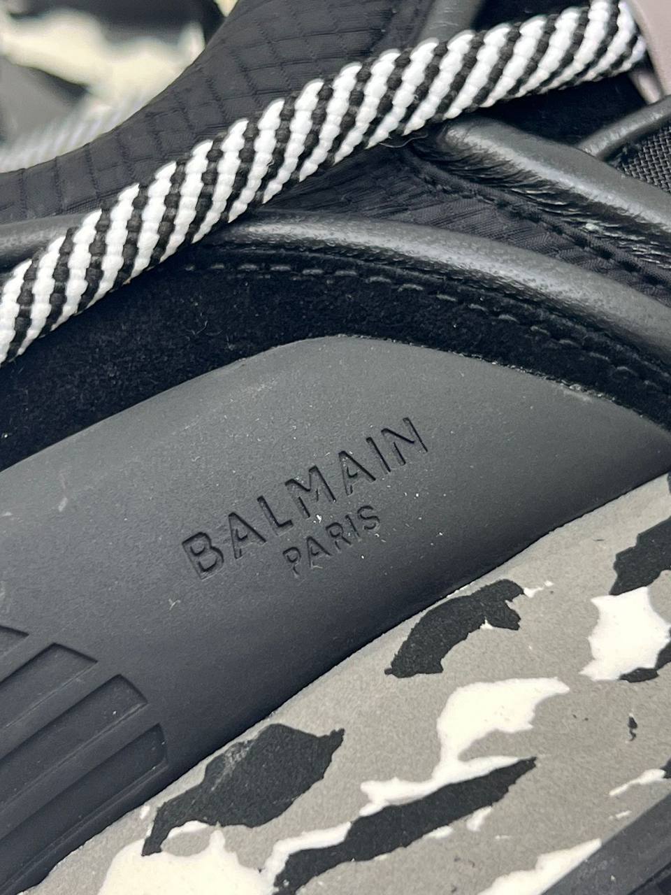 Дизайнерские кроссовки Balmain BP-53618 Дизайнерские кроссовки Balmain BP-53618