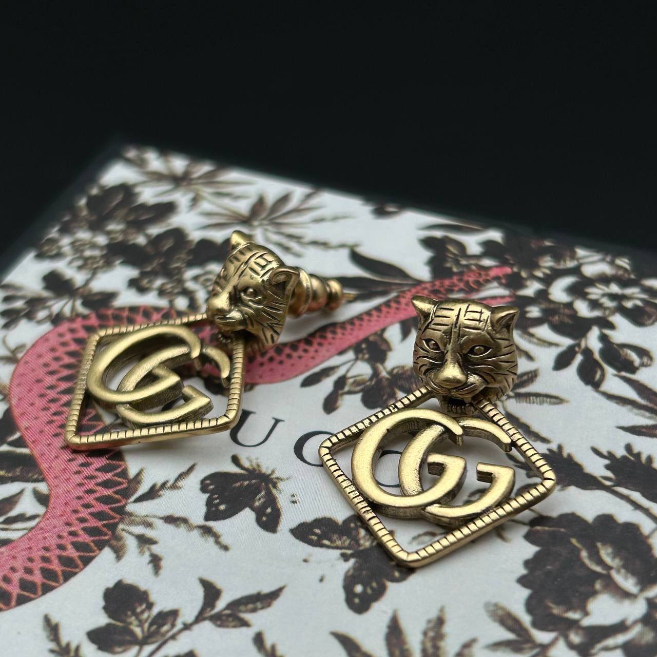 Трендовые серьги Gucci BP-47214 Трендовые серьги Gucci BP-47214